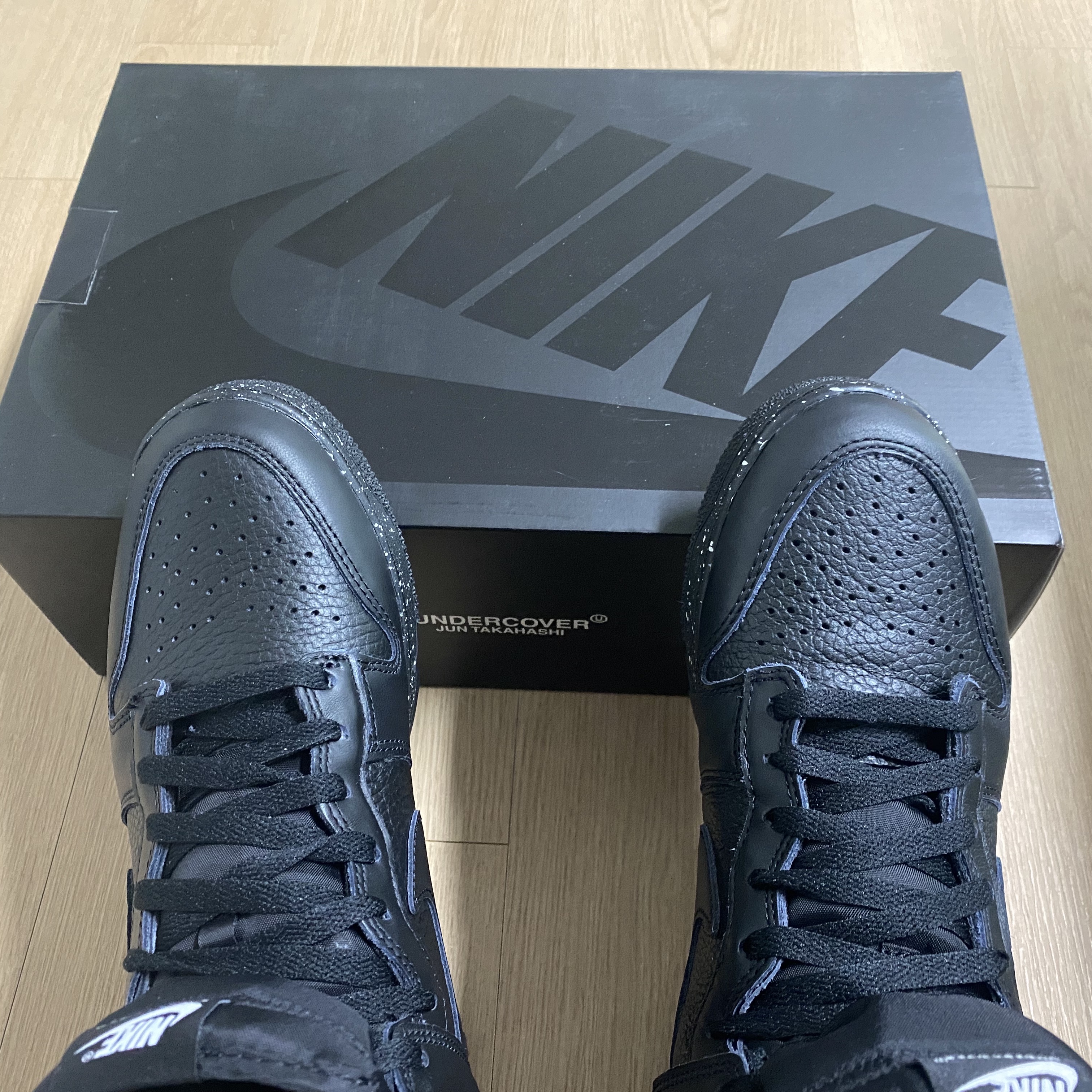 Nike x Undercover Dunk High 1985 Black 착용 스타일 - 1