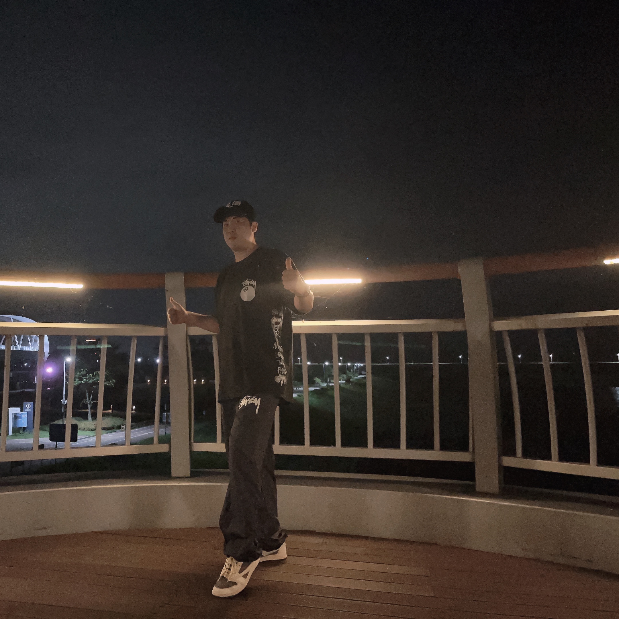 Stussy Test Strike Pigment Dyed T-Shirt Black, Nike x Stussy Beach Pants Off Noir 착용 스타일 - 2