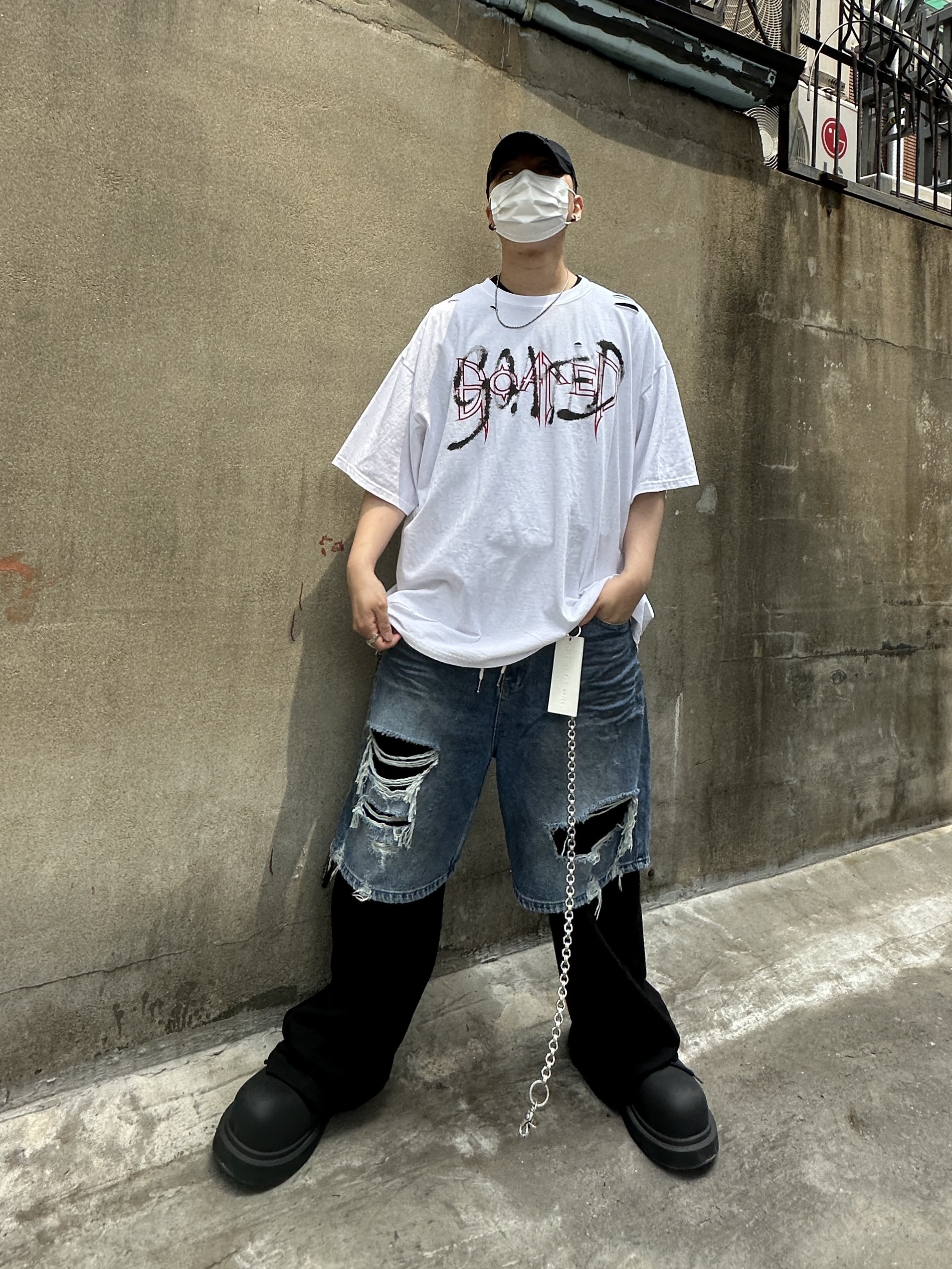 Balenciaga Steroid Derby Black, Project G/R Distressed Filth Club Cap Washed Black 착용 스타일 - 1