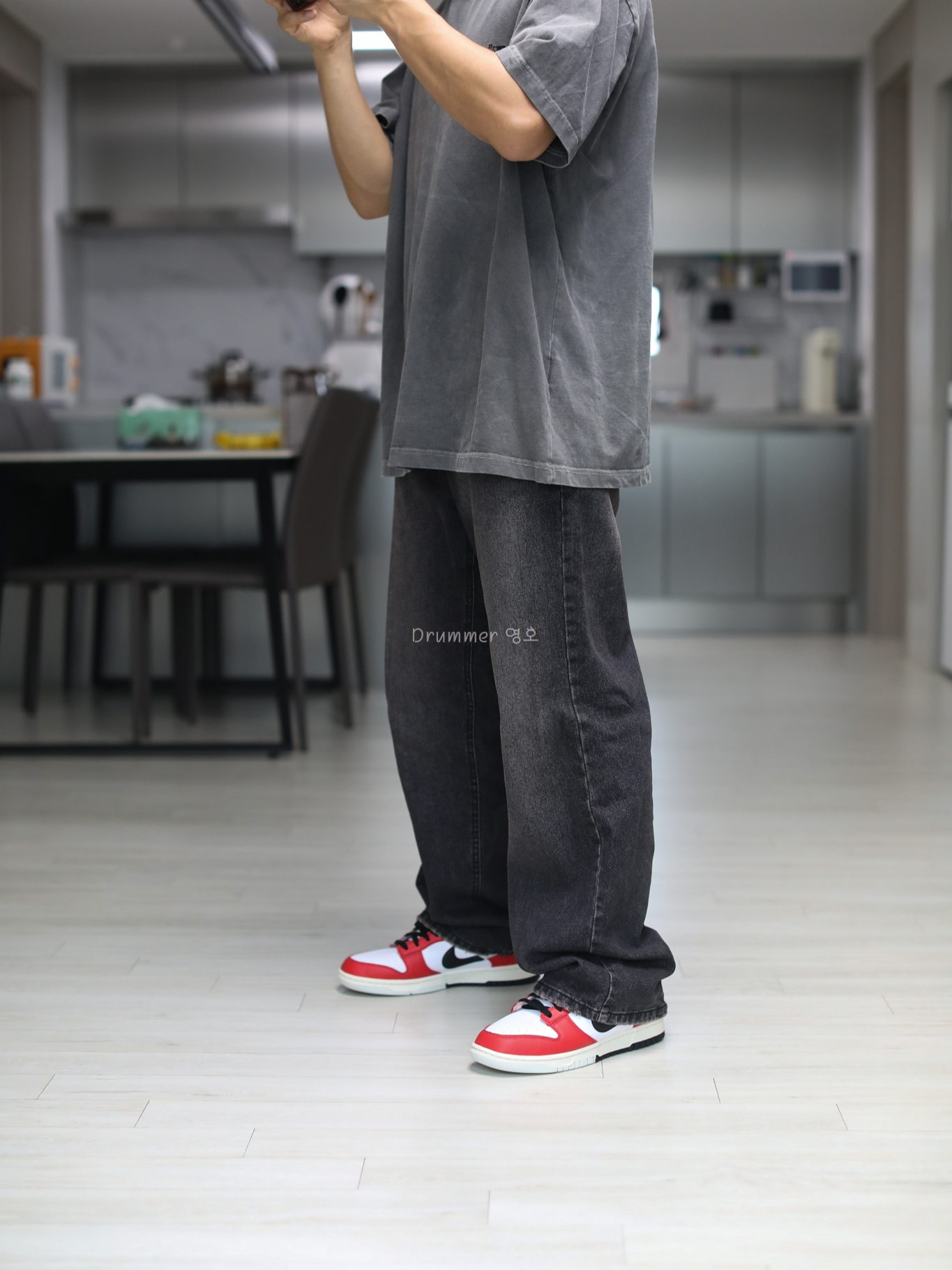 Nike Dunk Low Retro PRM University Red Black 착용 스타일 - 1