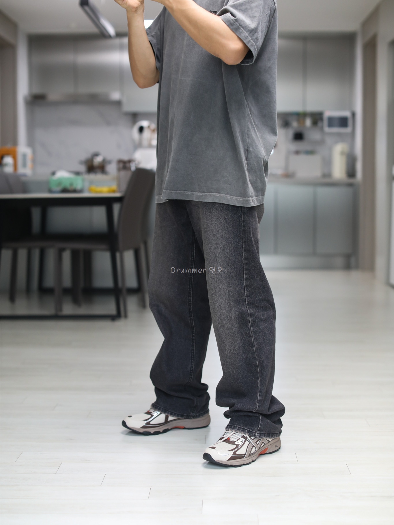 (W) Asics Gel-Venture 6 Simply Taupe 착용 스타일