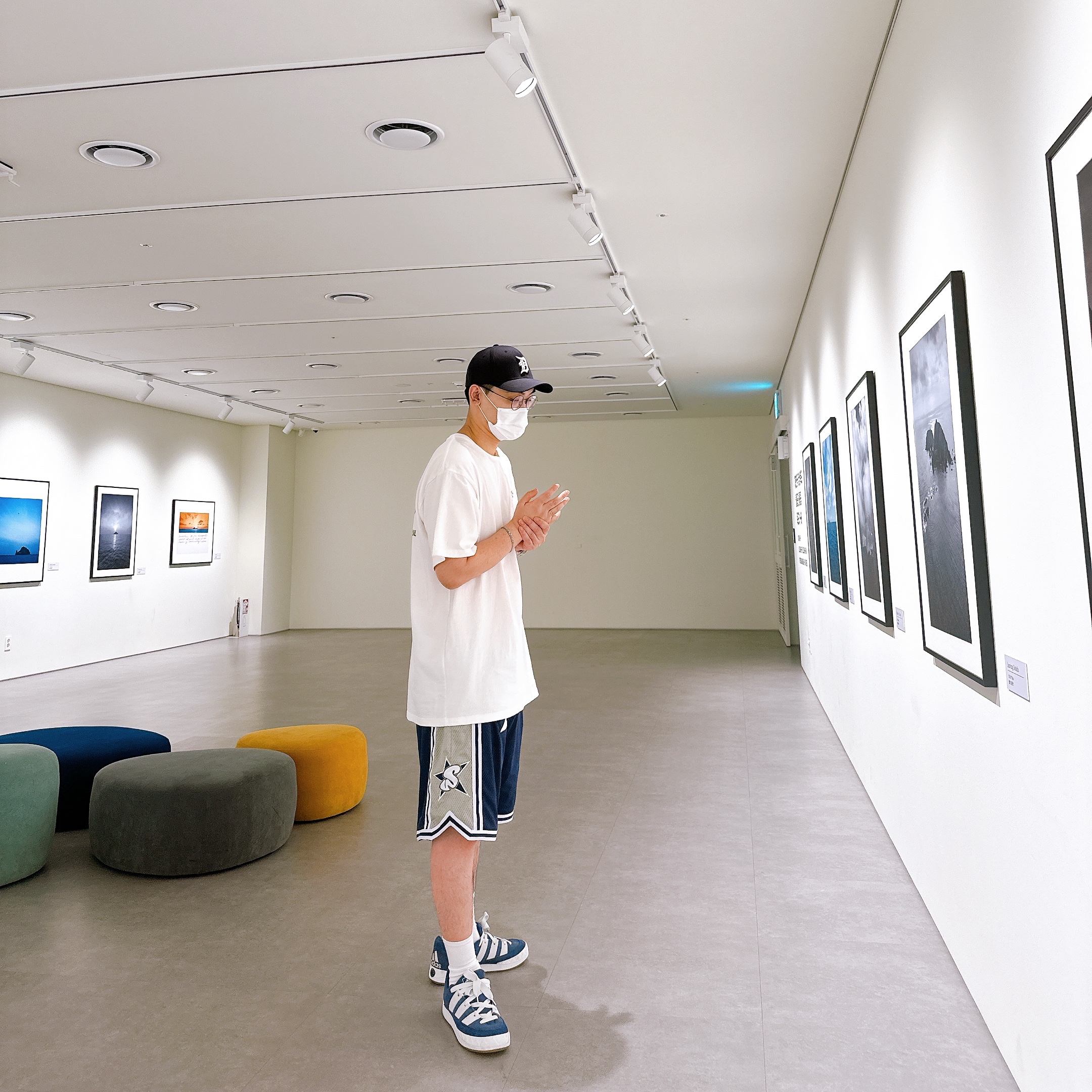 Adidas Adimatic Night Marin 착용 스타일
