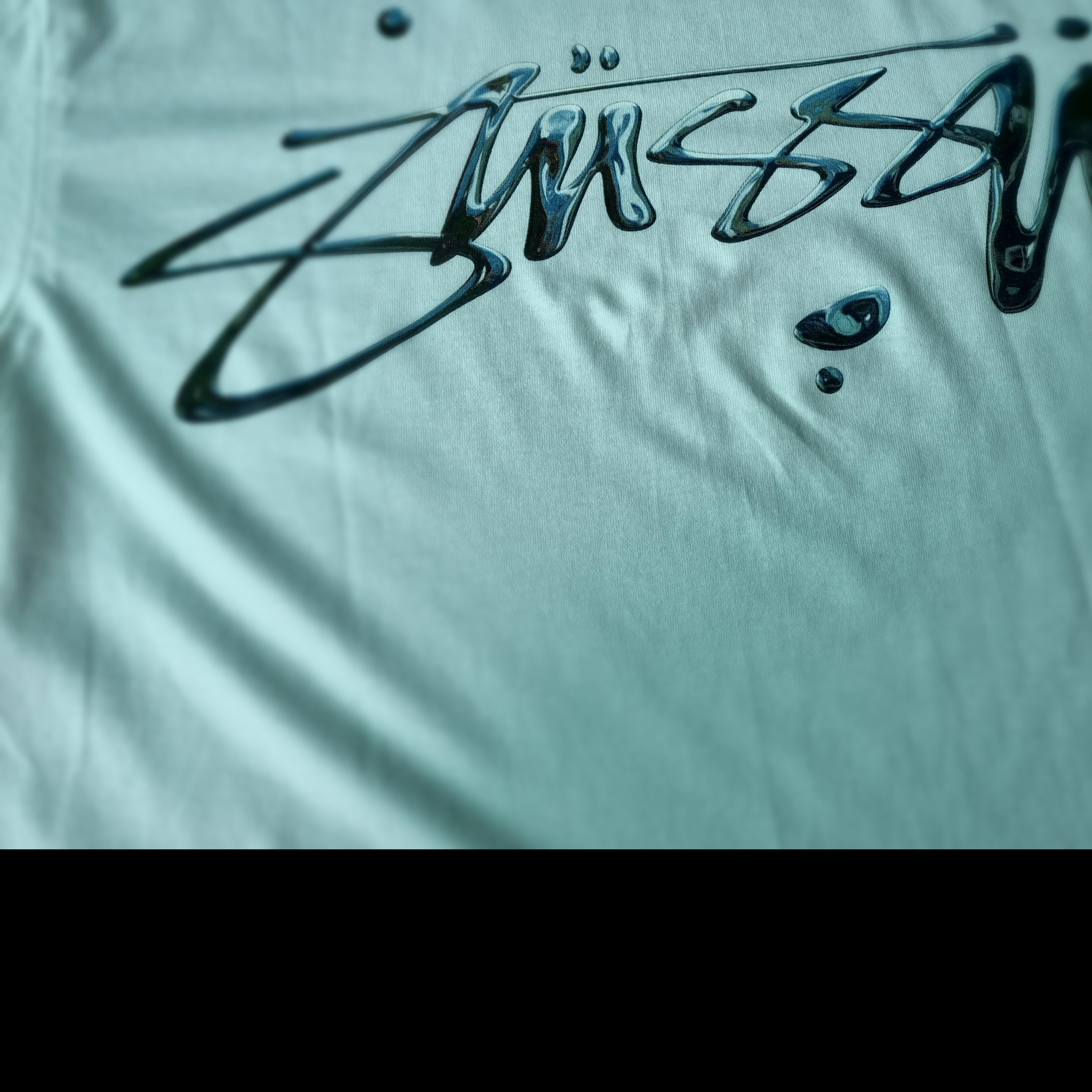 Stussy Mercury T-Shirt White 착용 스타일 - 2