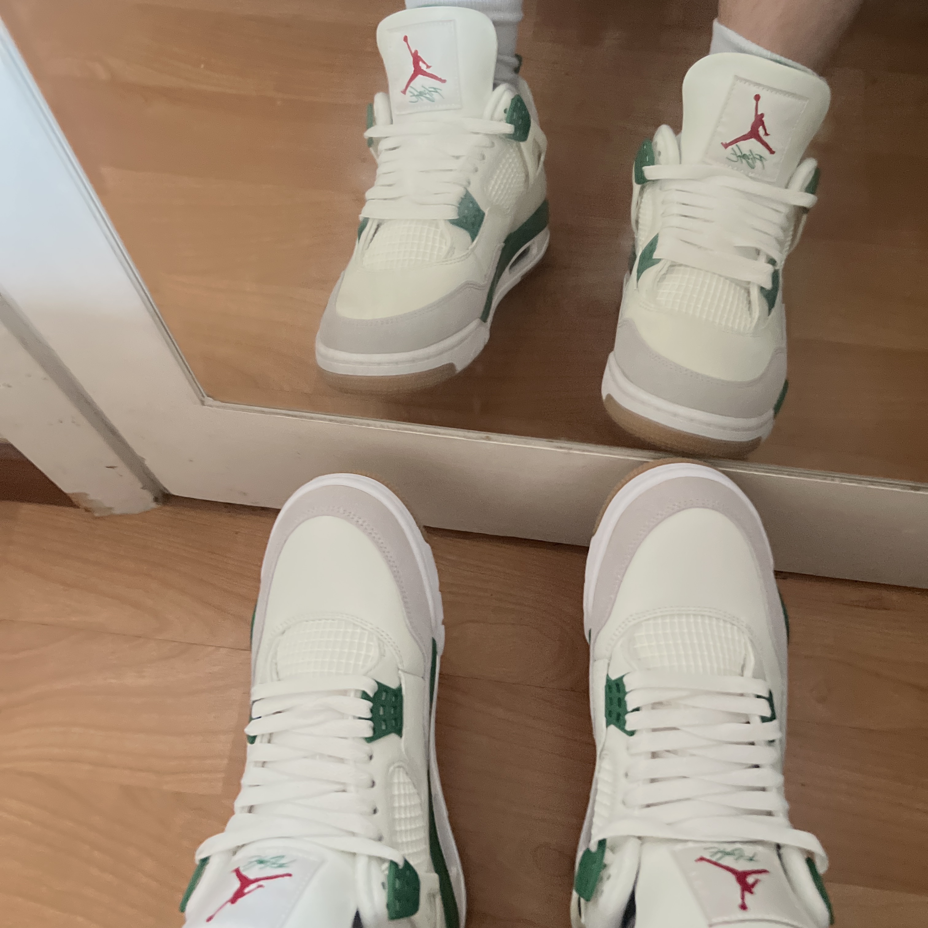 Jordan 4 x Nike SB Retro SP Pine Green 착용 스타일 - 1
