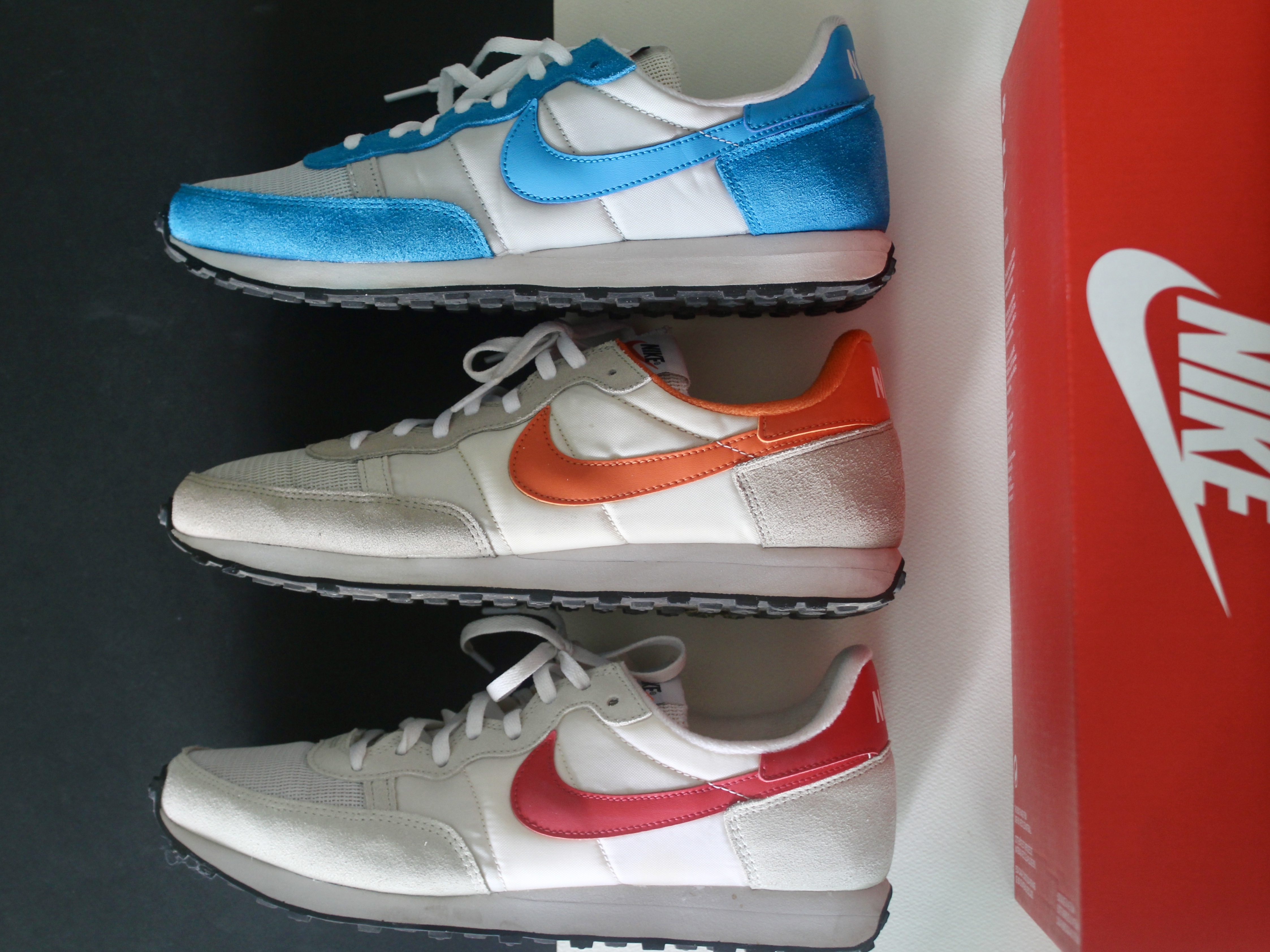 Nike Challenger OG Laser Blue, Nike Challenger OG Light Bone Starfish 착용 스타일 - 1