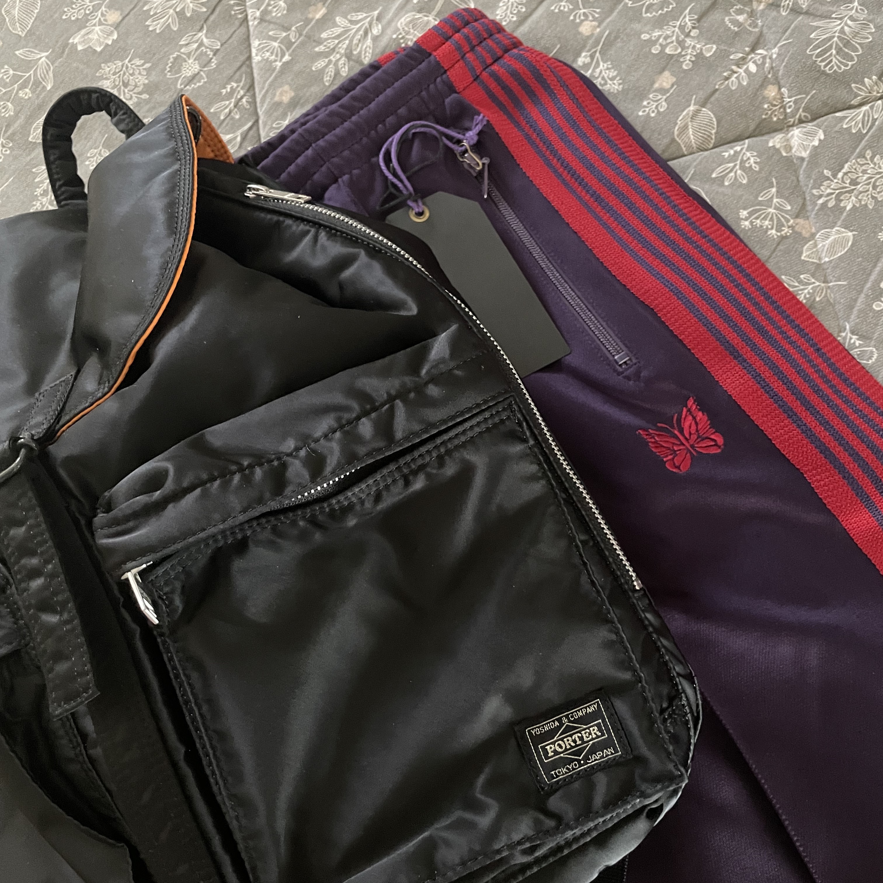 Porter Tanker Backpack Black, Needles Straight Track Pants Poly Smooth Dark Purple 착용 스타일