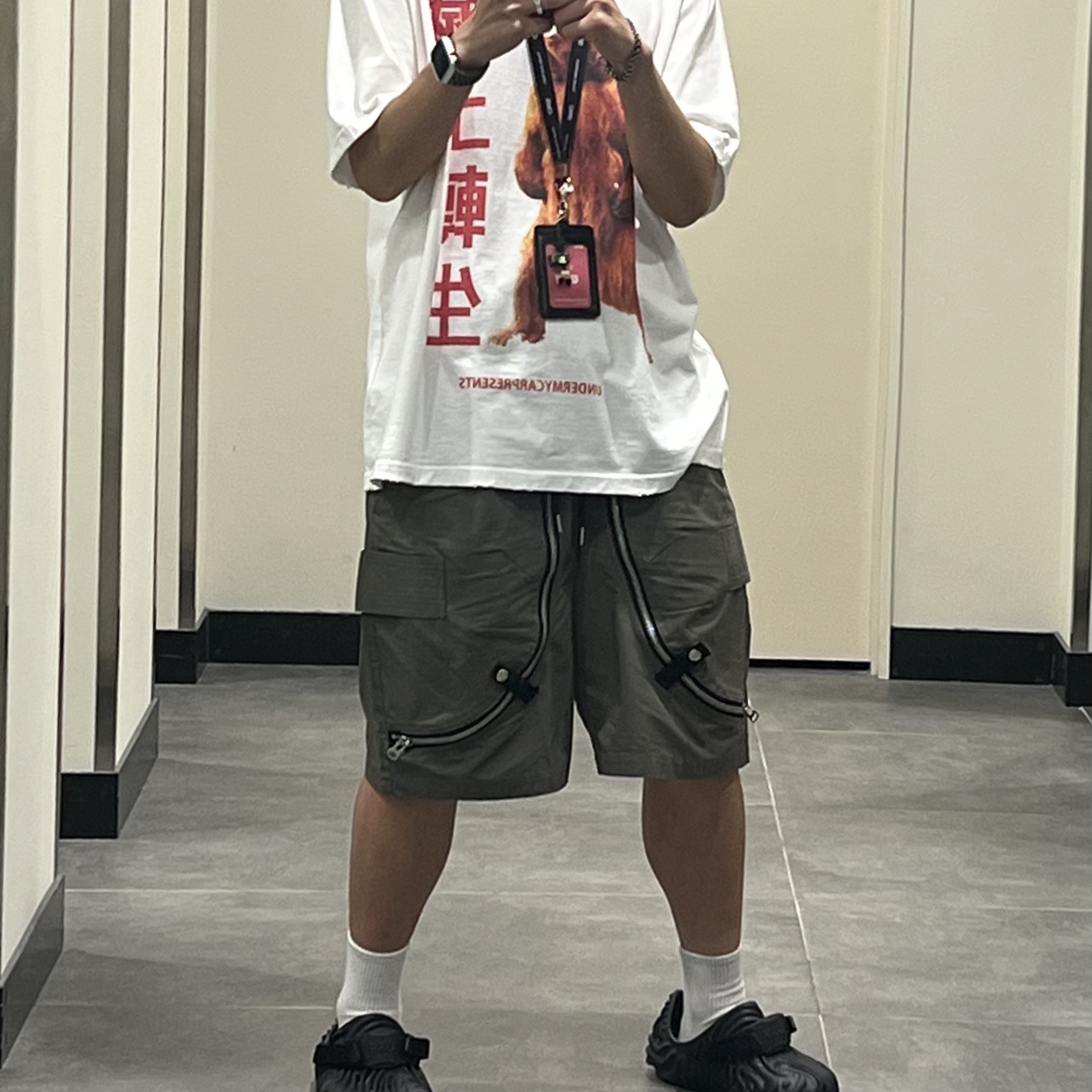 Undermycar 穢土轉生 Graphic T-Shirt White - 23SS, Crocs x Salehe Bembury Pollex Clog Sasquatch 착용 스타일