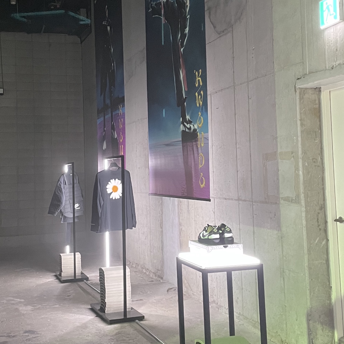 Nike x Peaceminusone Wide Pants Black (DR0096-010), Nike x Peaceminusone LS T-Shirt Black (DR0098-010) 착용 스타일 - 2