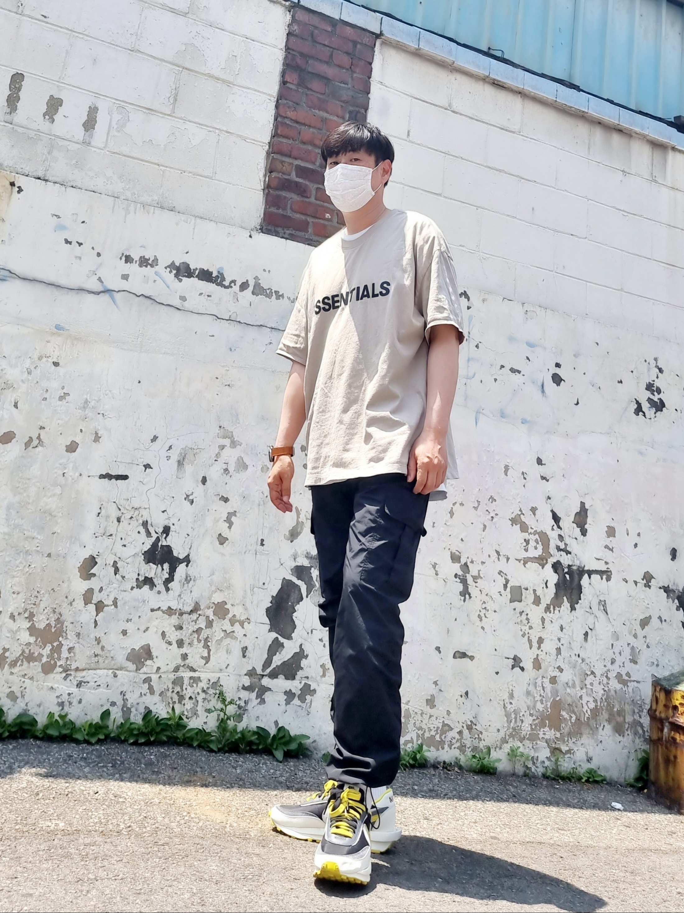 Nike x Sacai x Undercover LDWaffle Black Bright Citron, Essentials 3D Silicon Applique Boxy T-Shirt String Tan - 20SS 착용 스타일