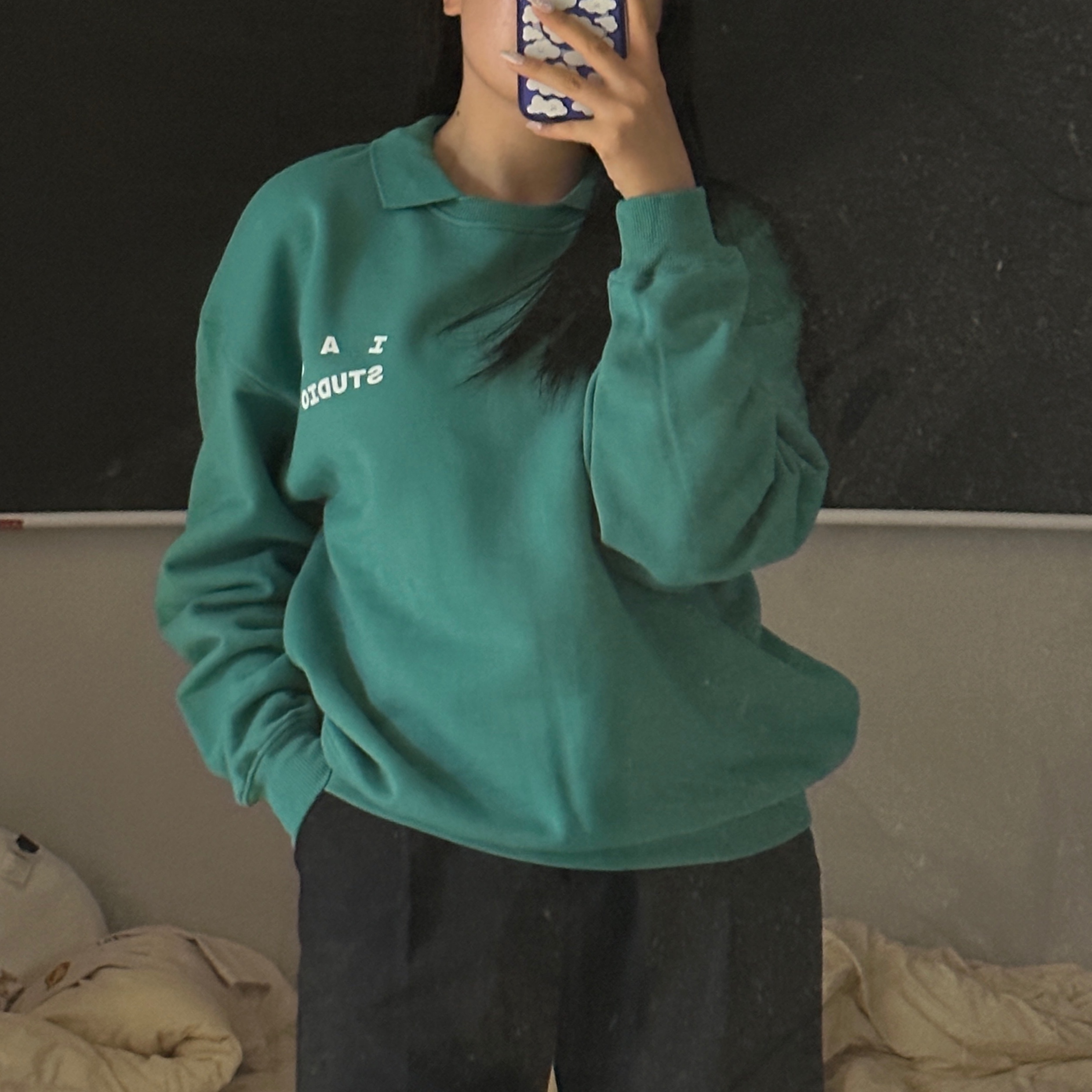 IAB Studio Rugby Sweatshirt Mint - The Hyundai Seoul Exclusive 착용 스타일