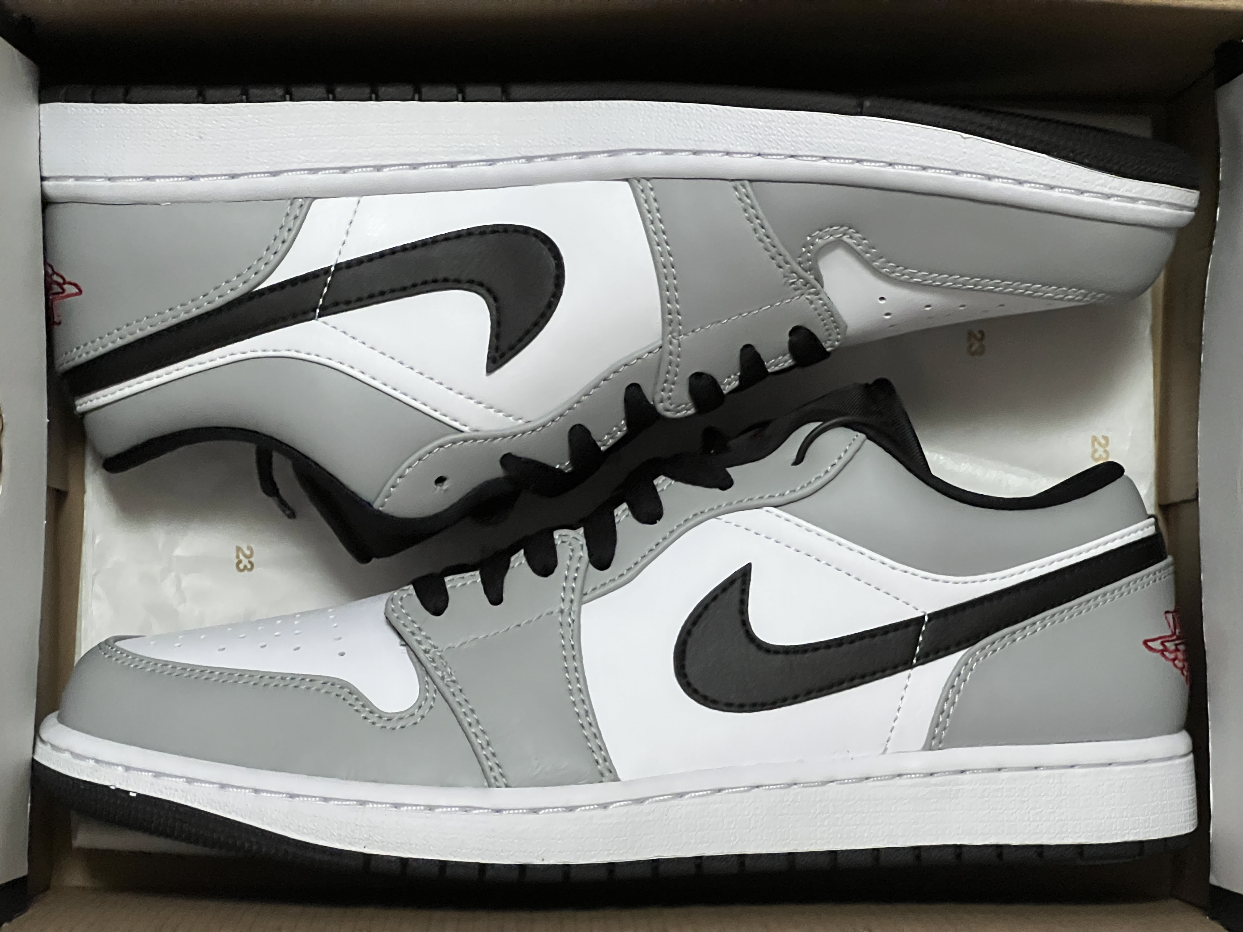 Jordan 1 Low Light Smoke Grey 착용 스타일