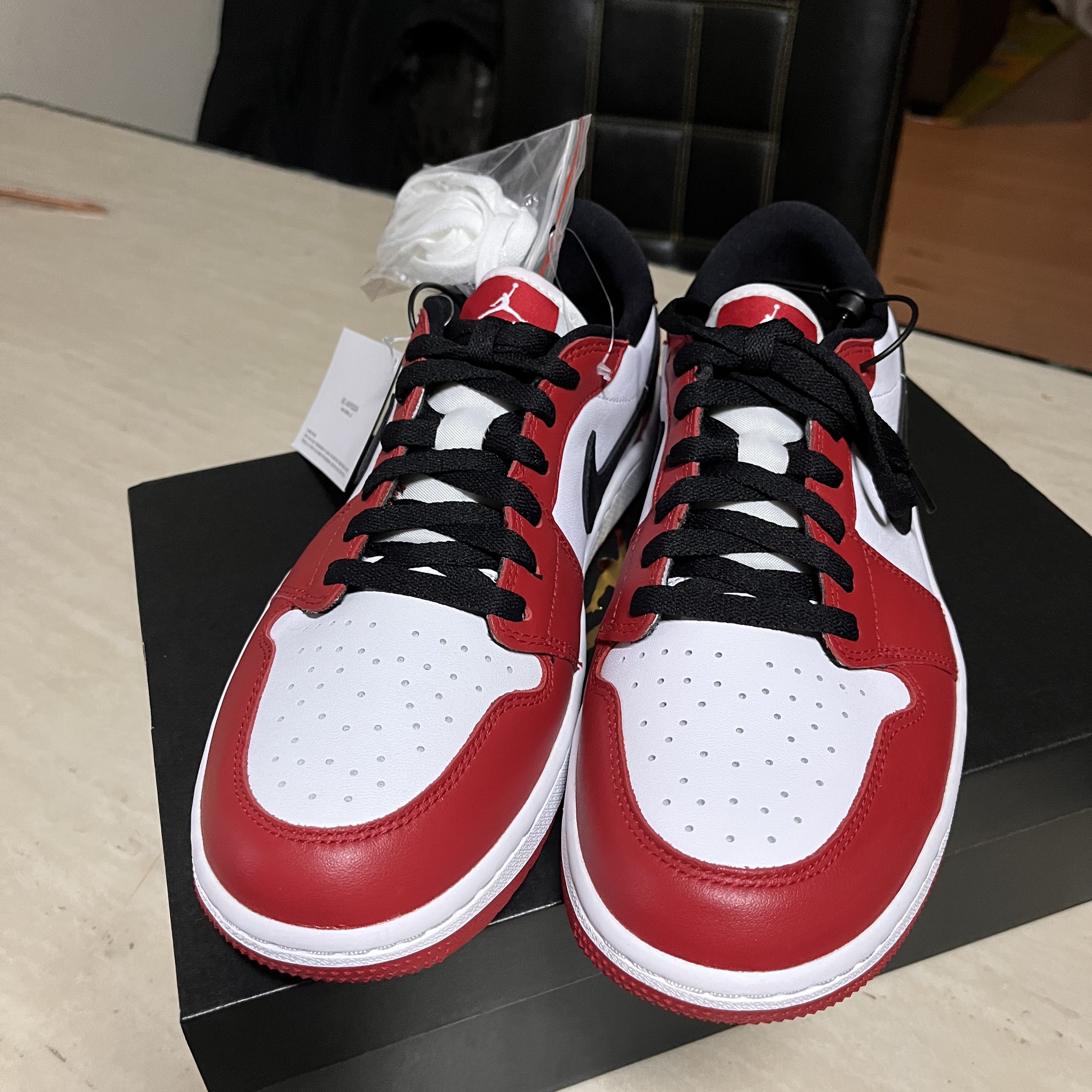 Jordan 1 Low Golf Chicago 착용 스타일