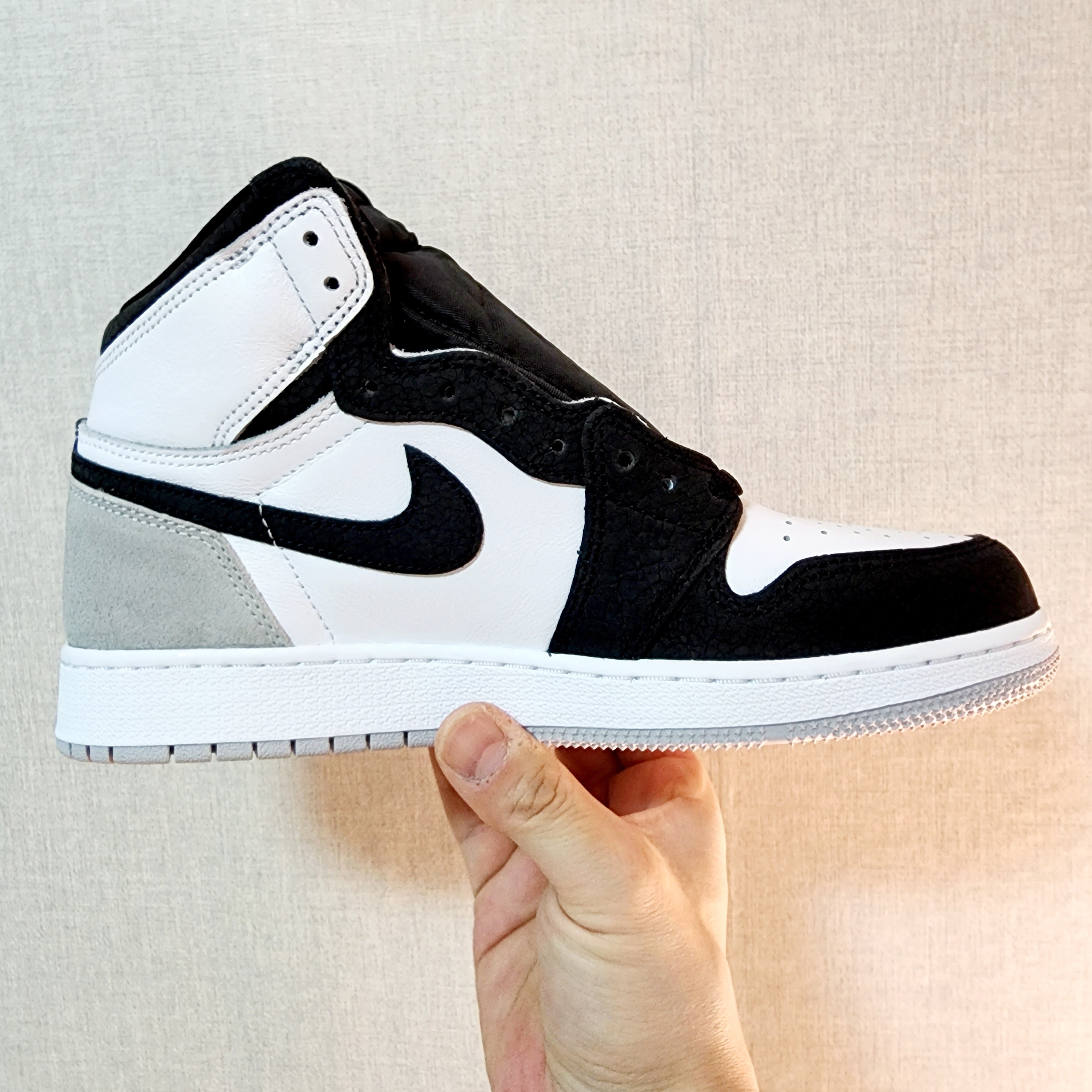 (GS) Jordan 1 Retro High OG Bleached Coral 착용 스타일