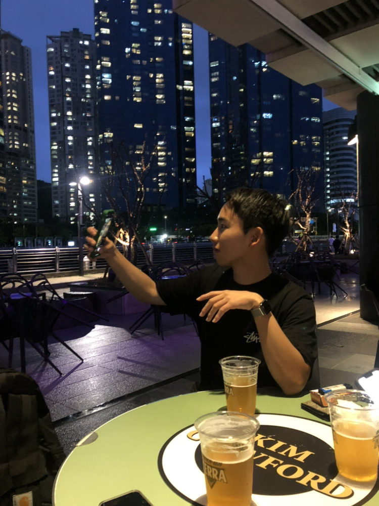 KREAM 프로필 이미지
