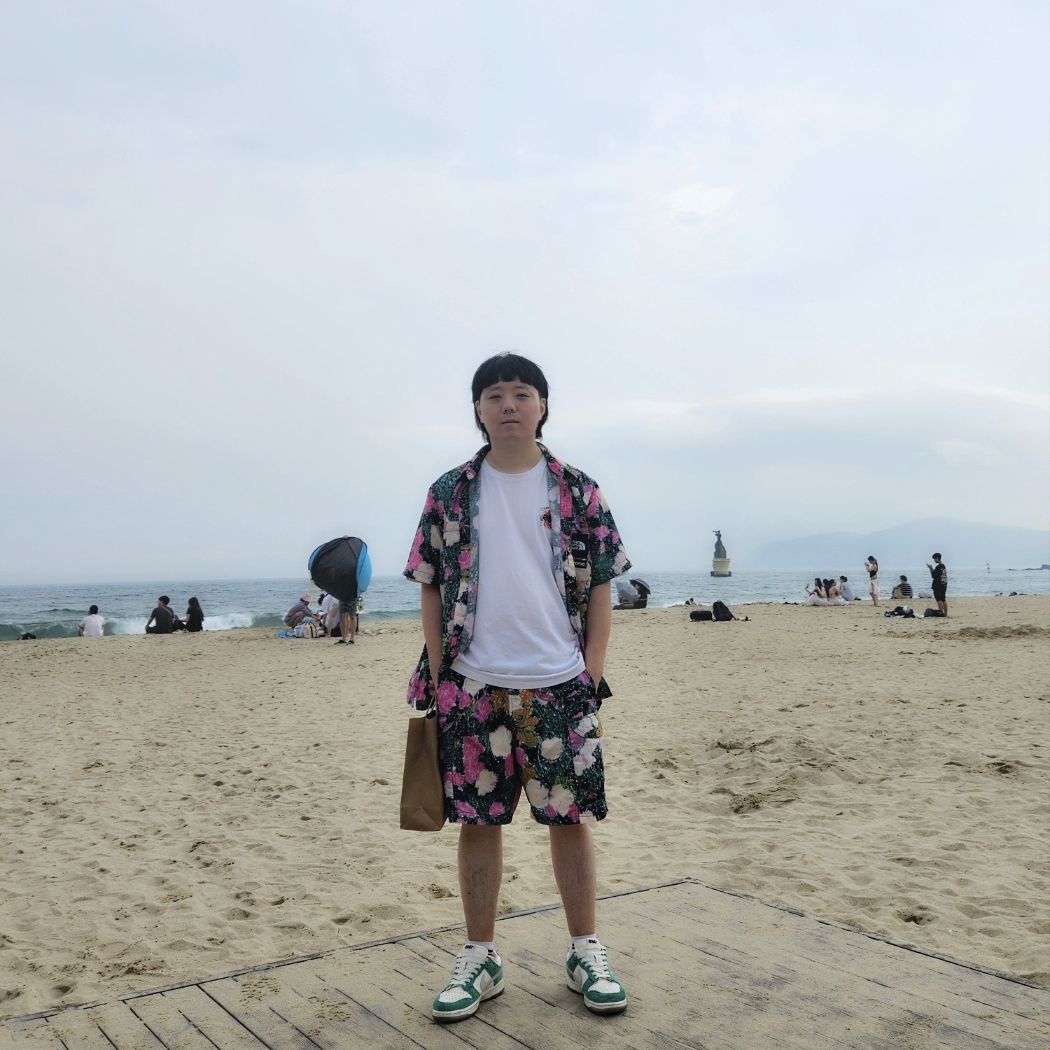 Supreme x The North Face Trekking S/S Shirt Flowers - 22SS, Supreme x The North Face Trekking Packable Belted Shorts Flowers - 22SS 착용 스타일 - 3