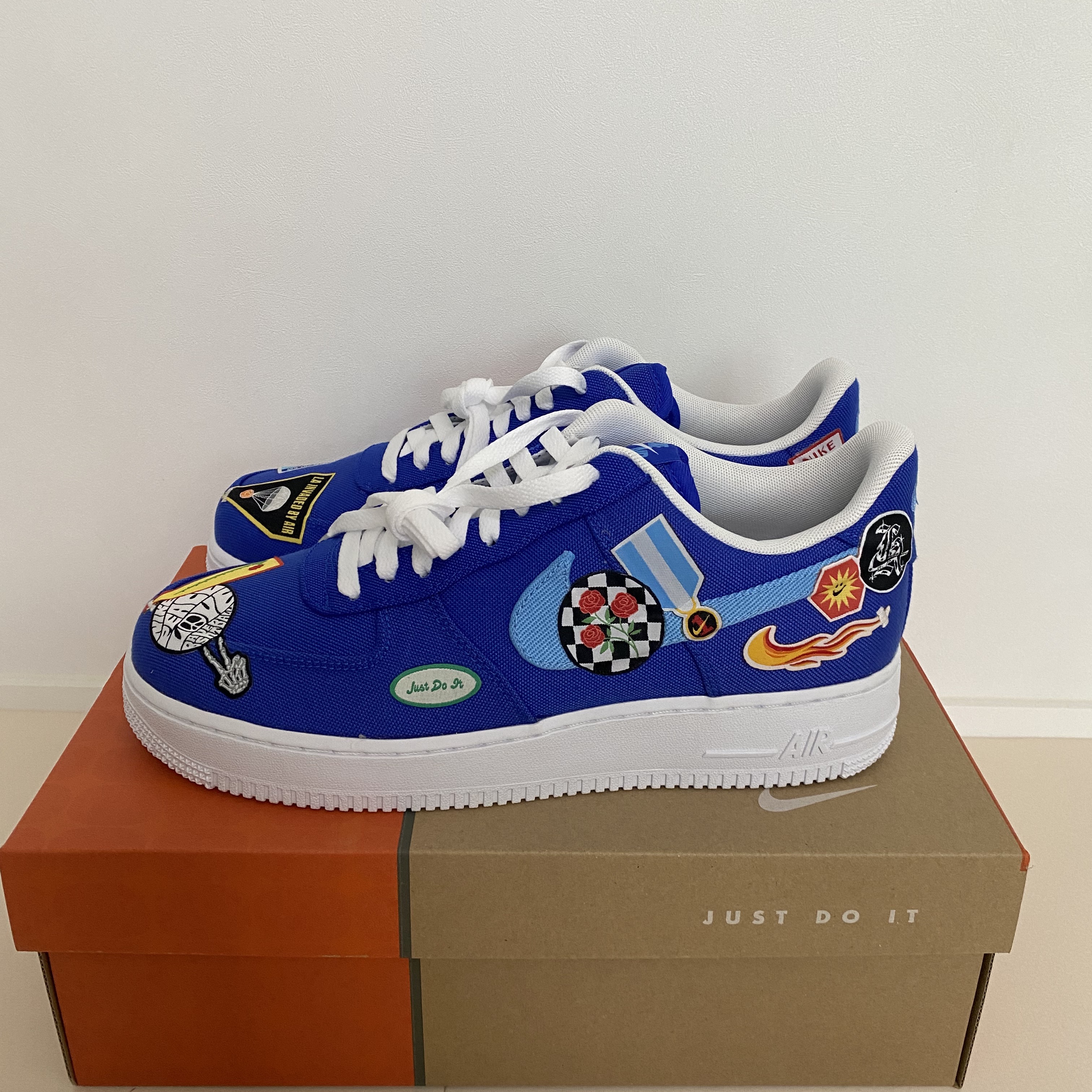 Nike Air Force 1 '07 PRM Patched Up 착용 스타일 - 5
