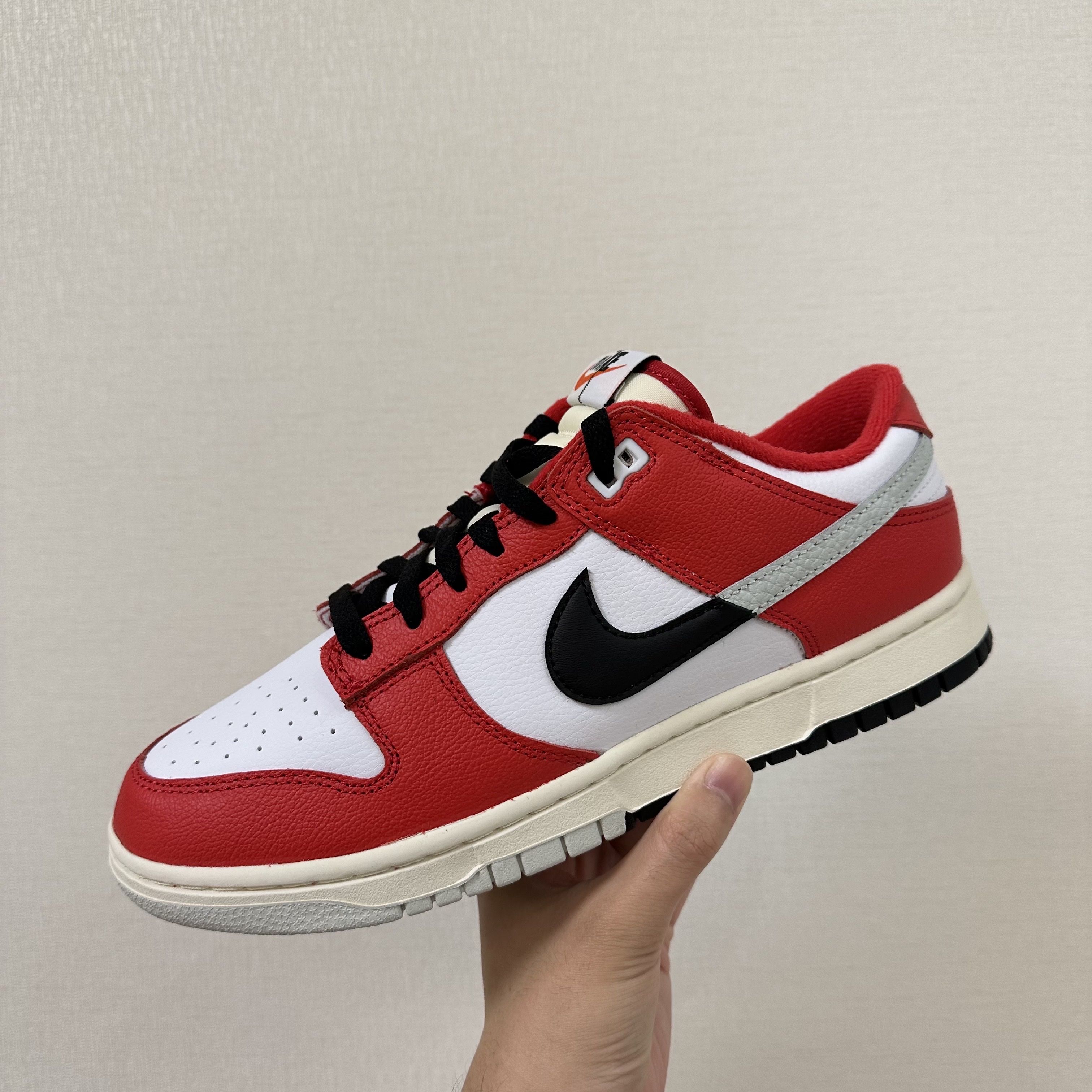 Nike Dunk Low Retro PRM University Red Black 착용 스타일
