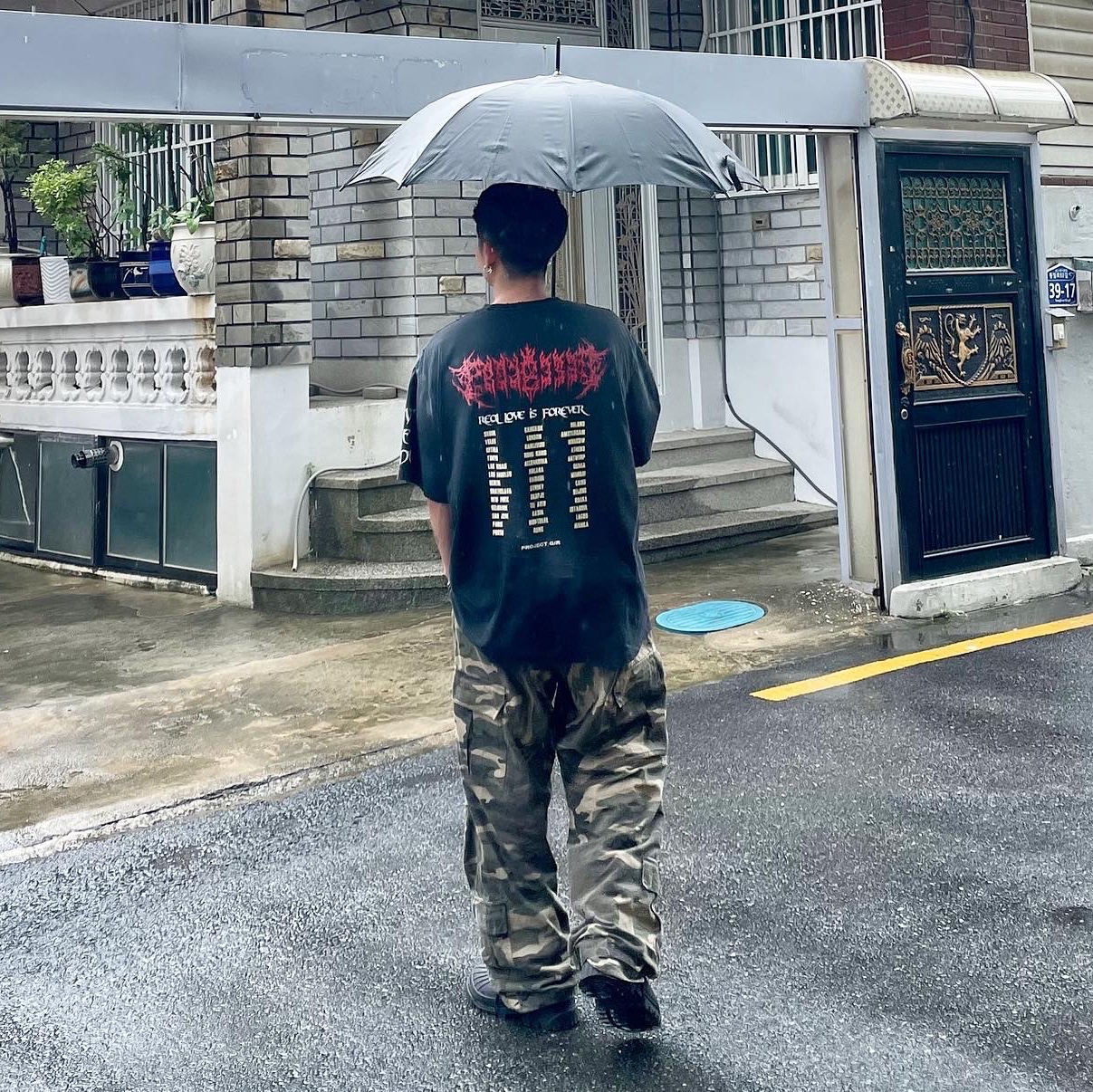 Project G/R Crow Worldtour T-Shirt Washed Black, Project G/R Tactical Cargo Pants Camo 착용 스타일 - 2