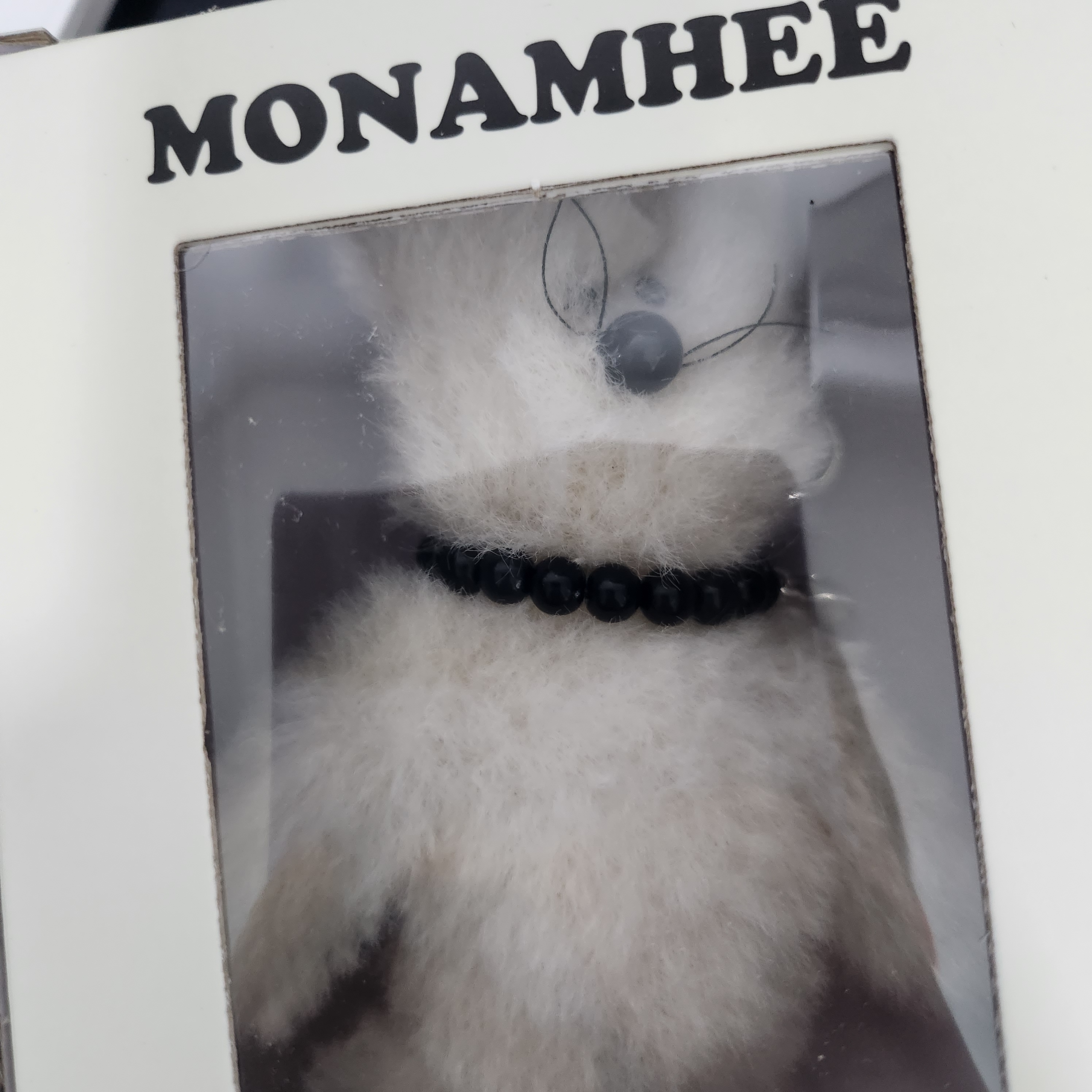 [KREAM 단독] Monamhee Creami Keyring Cream 착용 스타일