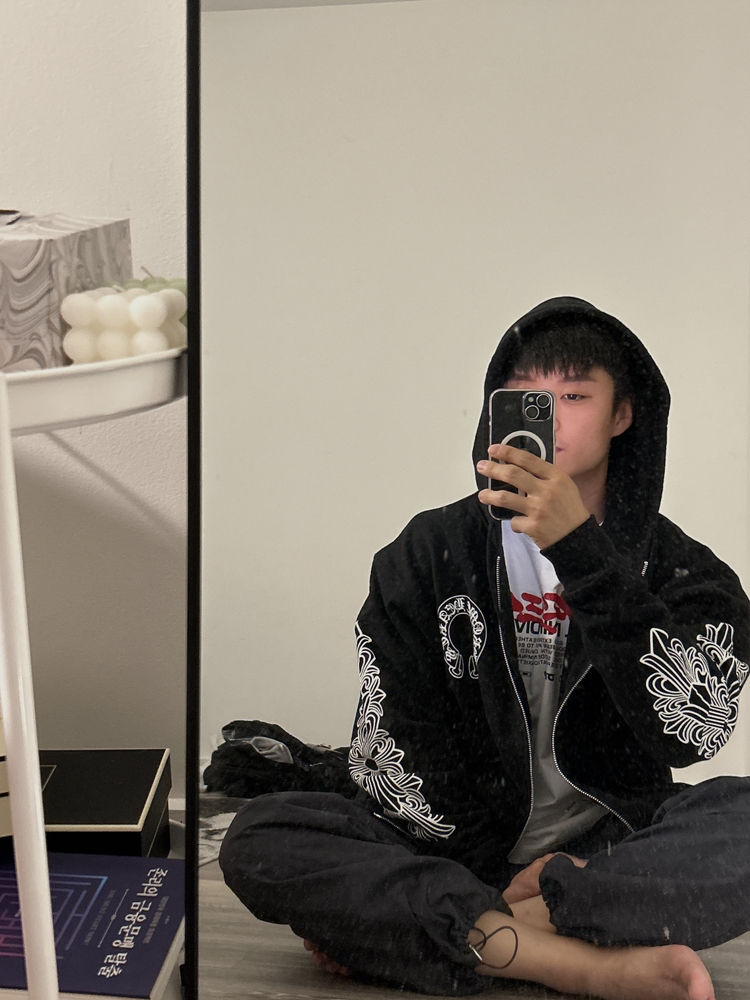 KREAM 프로필 이미지