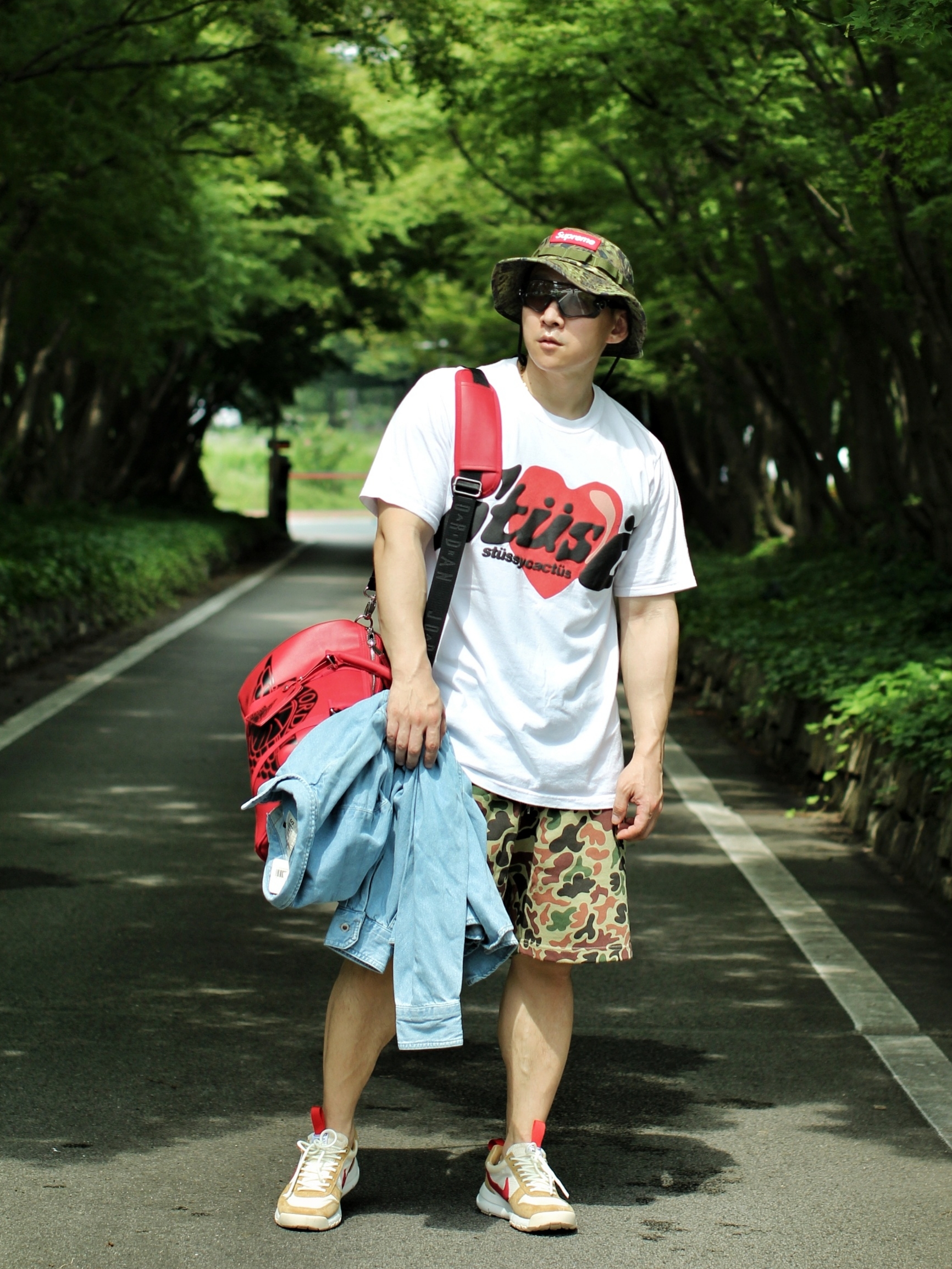 Supreme Military Boonie Olive Prym1 Camo - 22SS, Stussy x Cactus Plant Flea Market Heart T-Shirt 착용 스타일