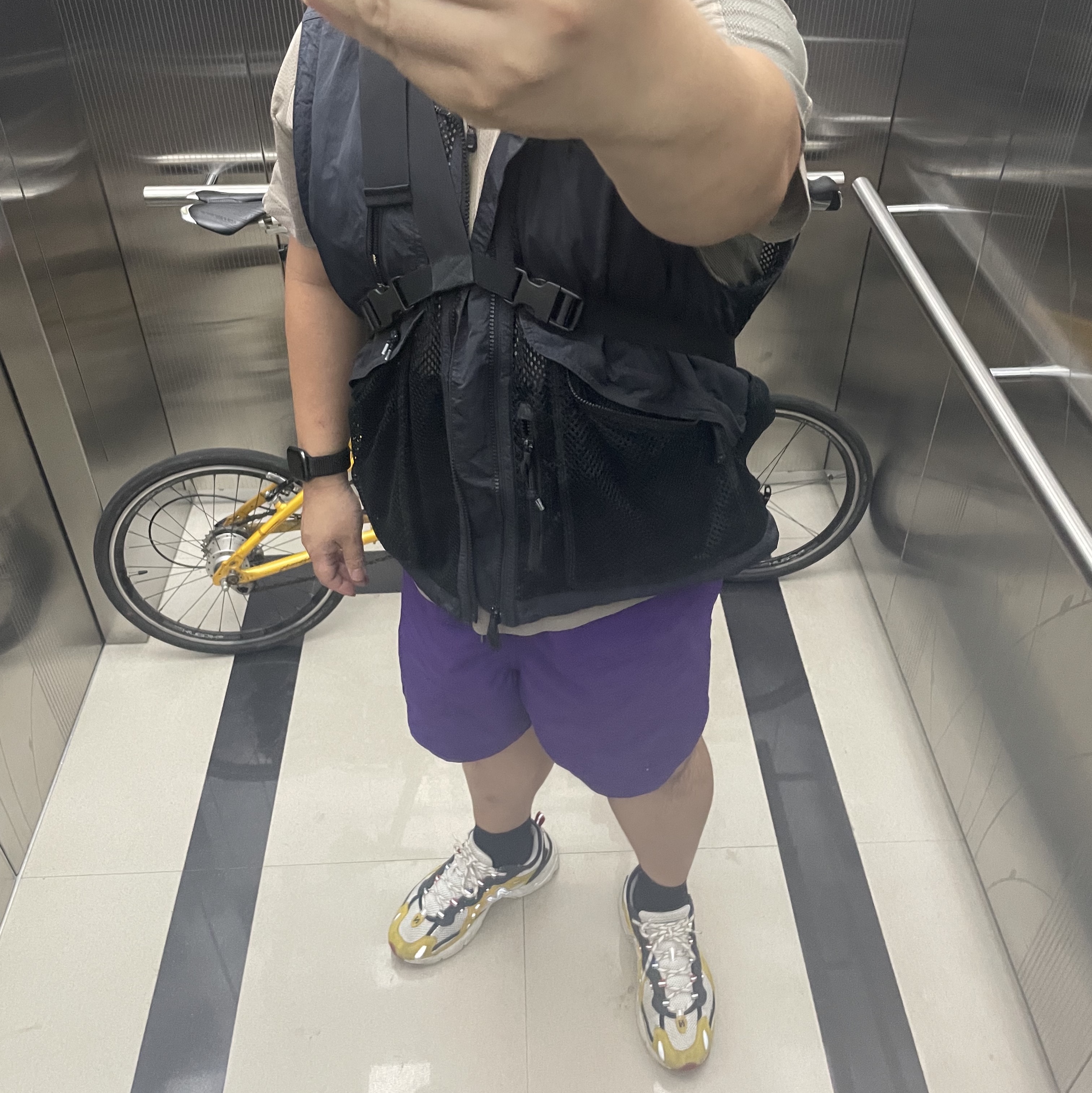 Nike ACG Utility Vest Anthracite Black - Asia 착용 스타일