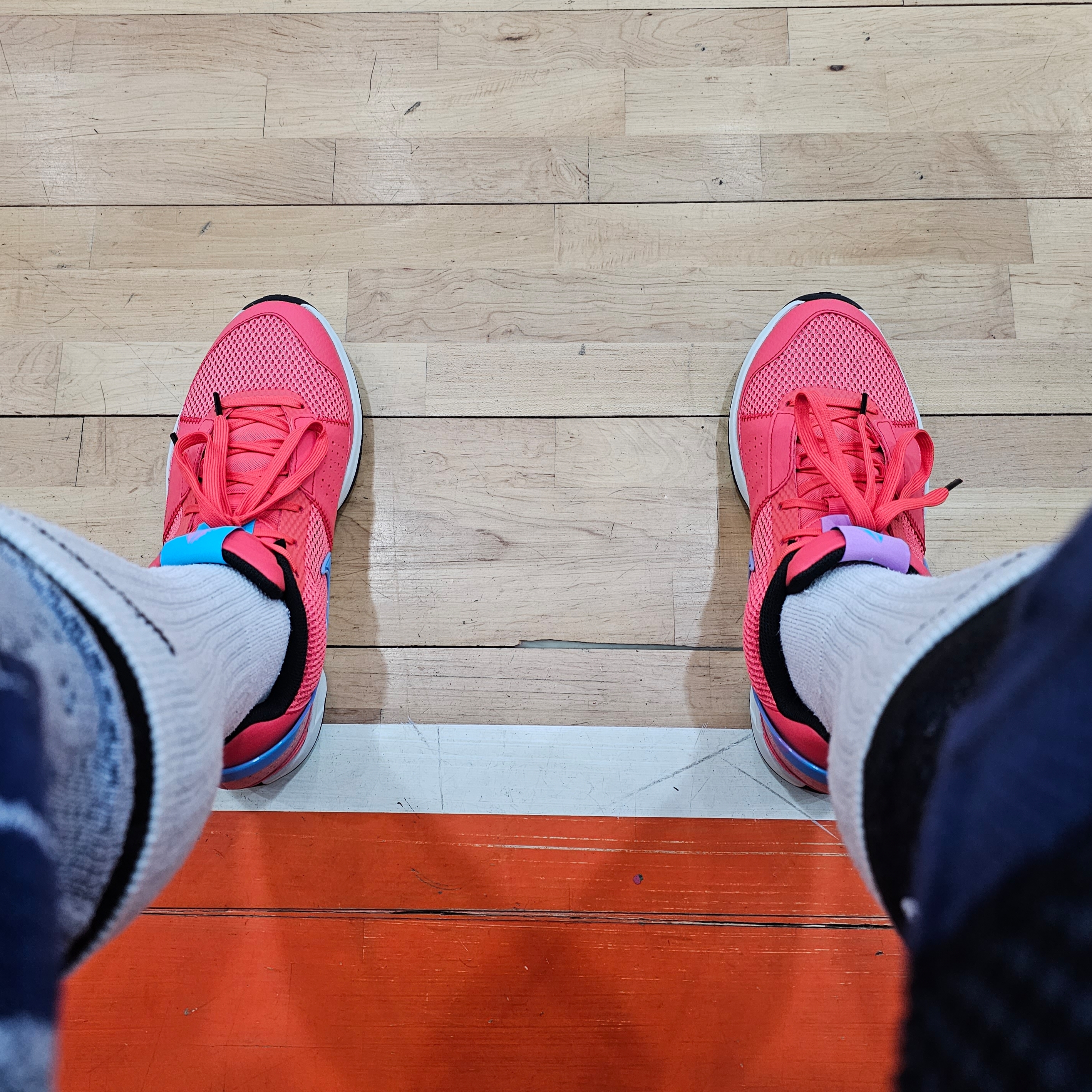 Nike Air Zoom GT Cut Bright Crimson, Nike Ja 1 EP Ember Glow 착용 스타일 - 2