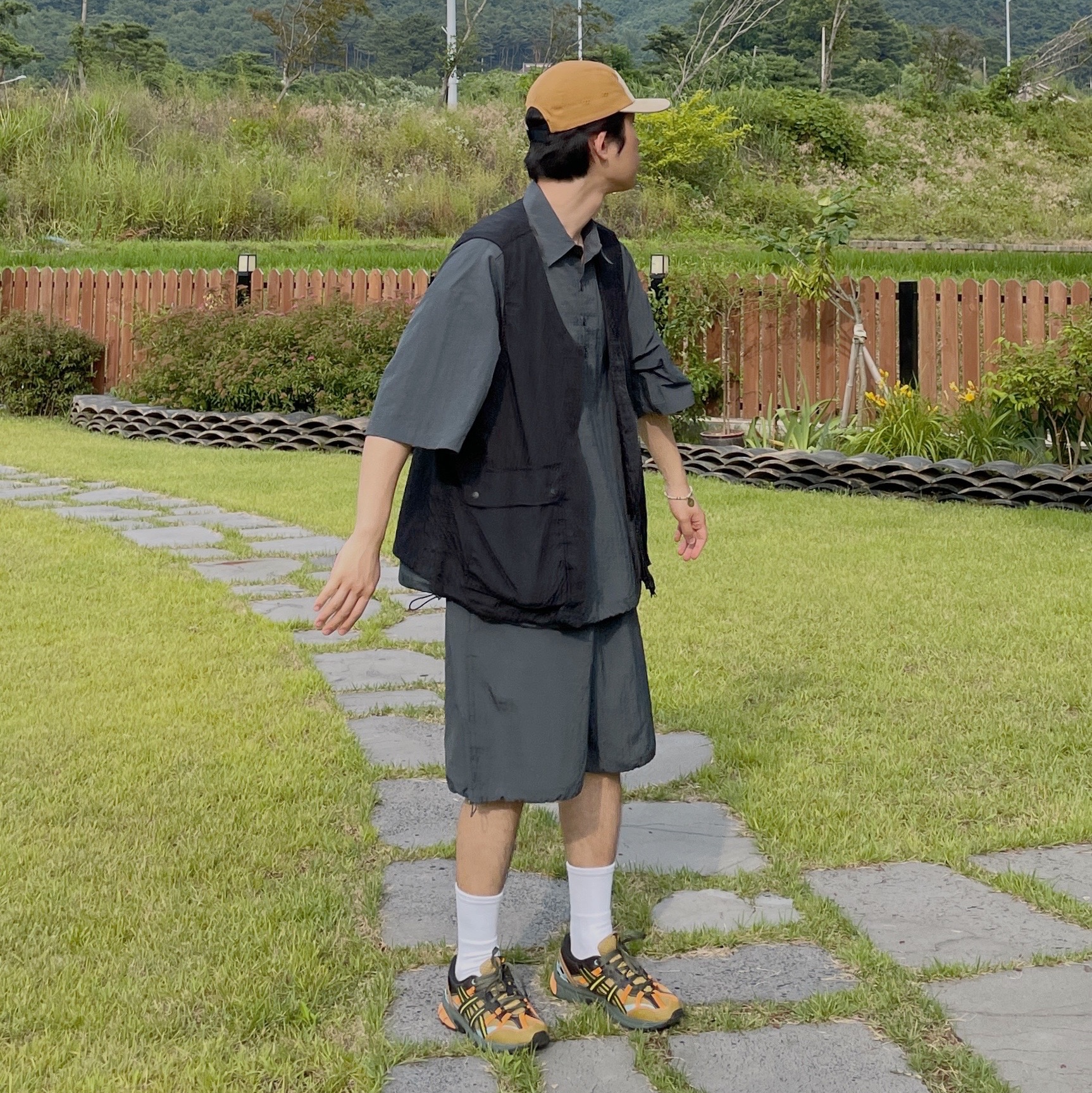 Asics x Andersson Bell Gel-Sonoma 15-50 Olive Oil Dark Brown 착용 스타일 - 3