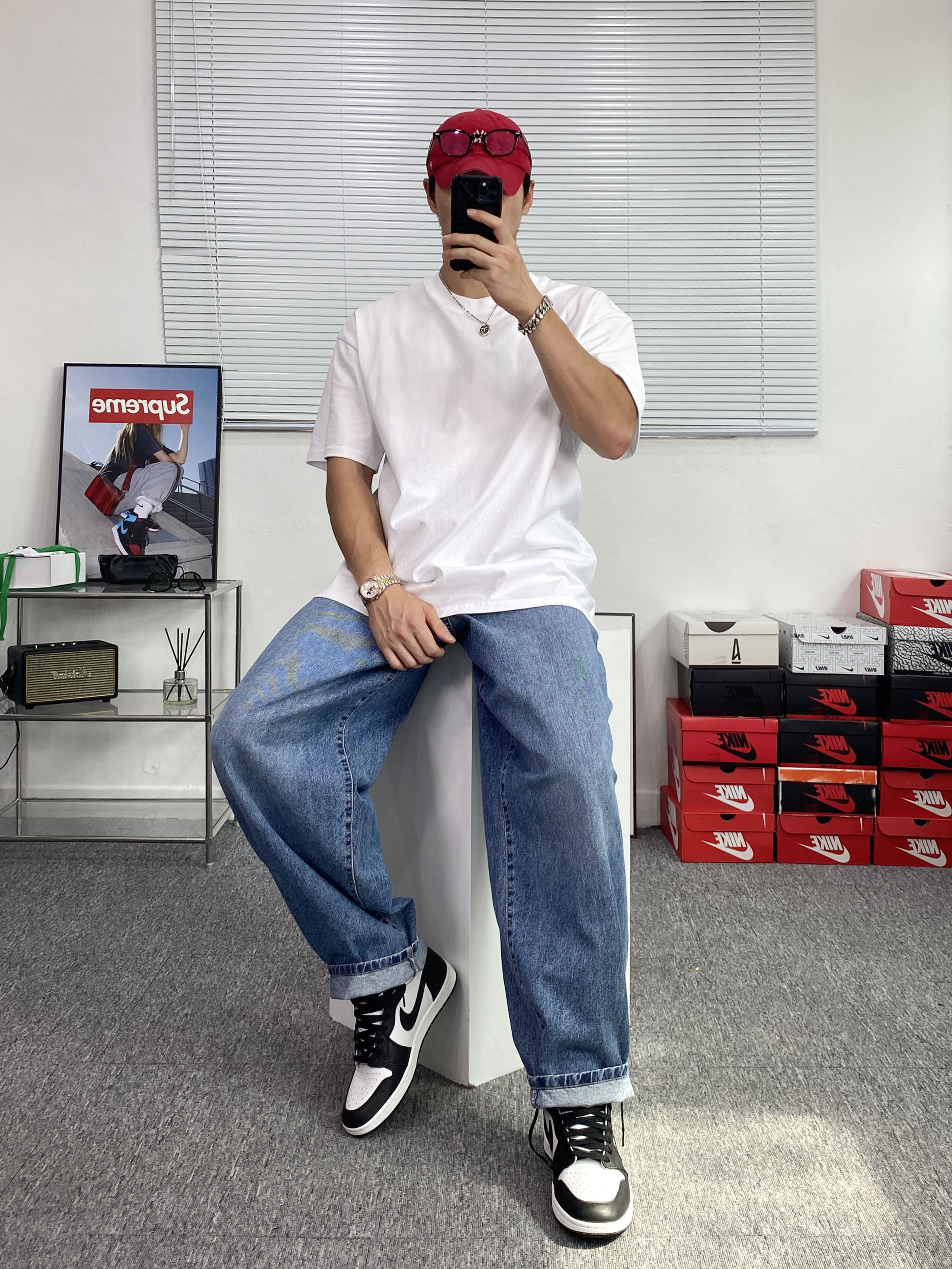 Jordan 1 High 85 Black White 착용 스타일 - 3