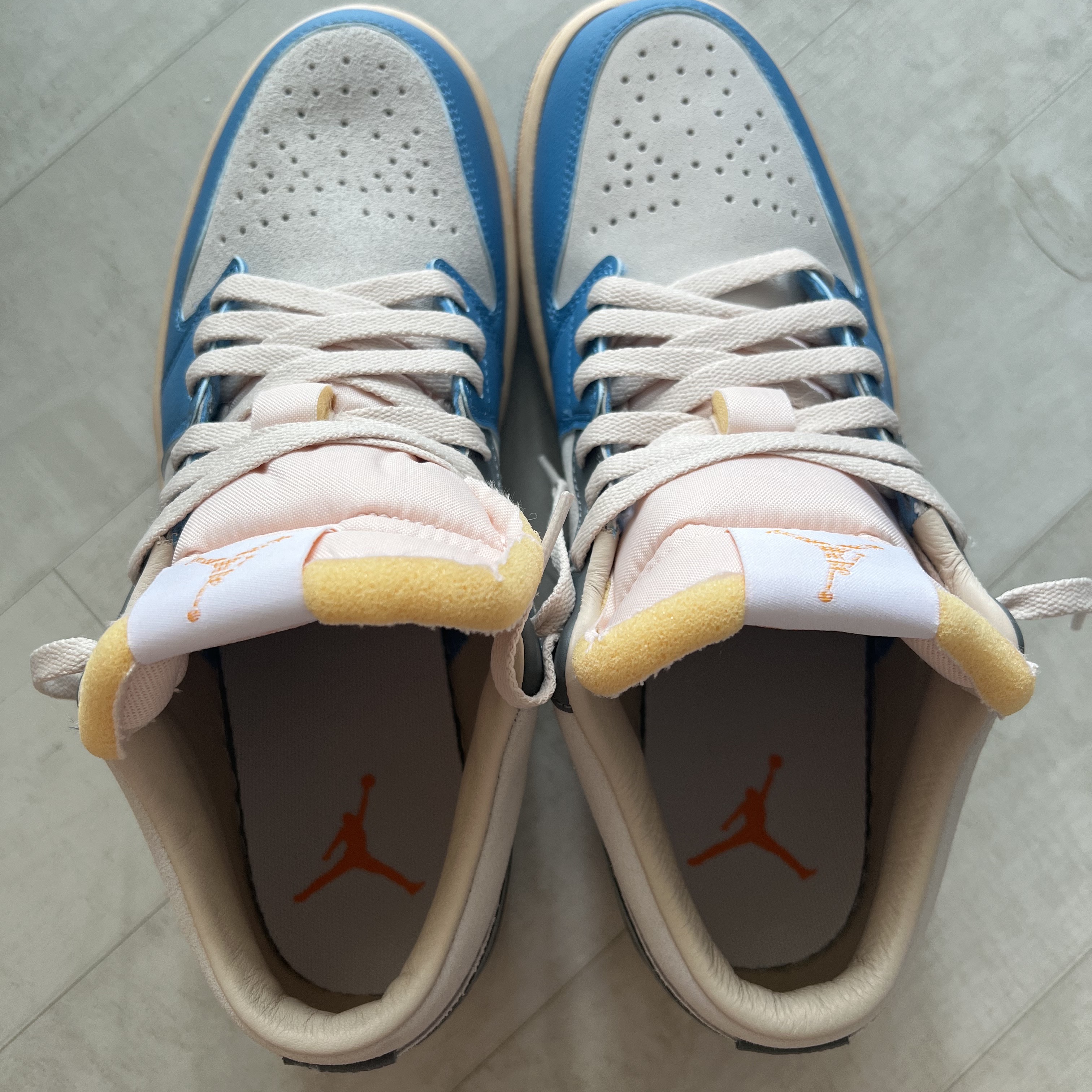 Jordan 1 Low SE Tokyo 96 착용 스타일