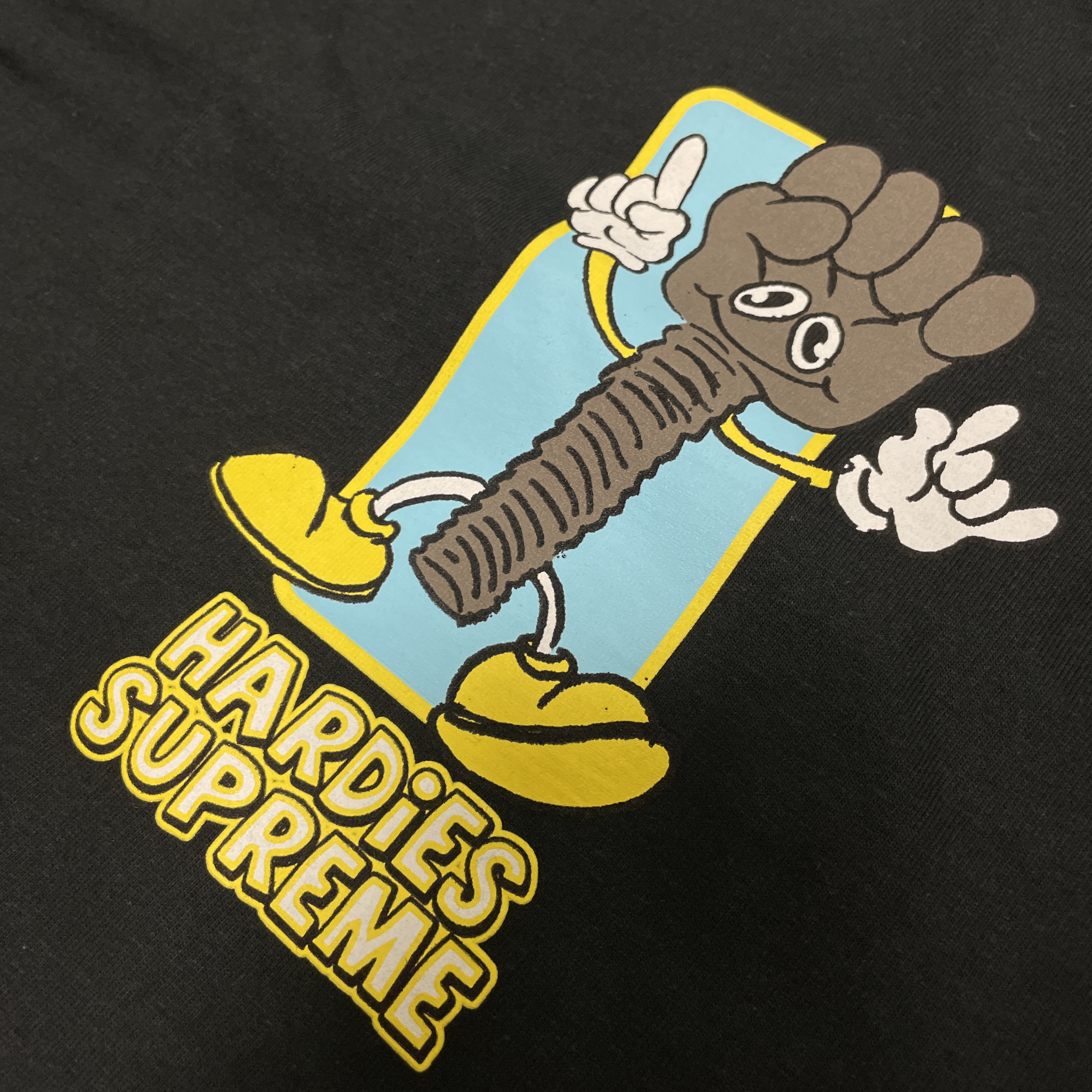 Supreme x Hardies Bolt T-Shirt Black - 23SS 착용 스타일 - 2