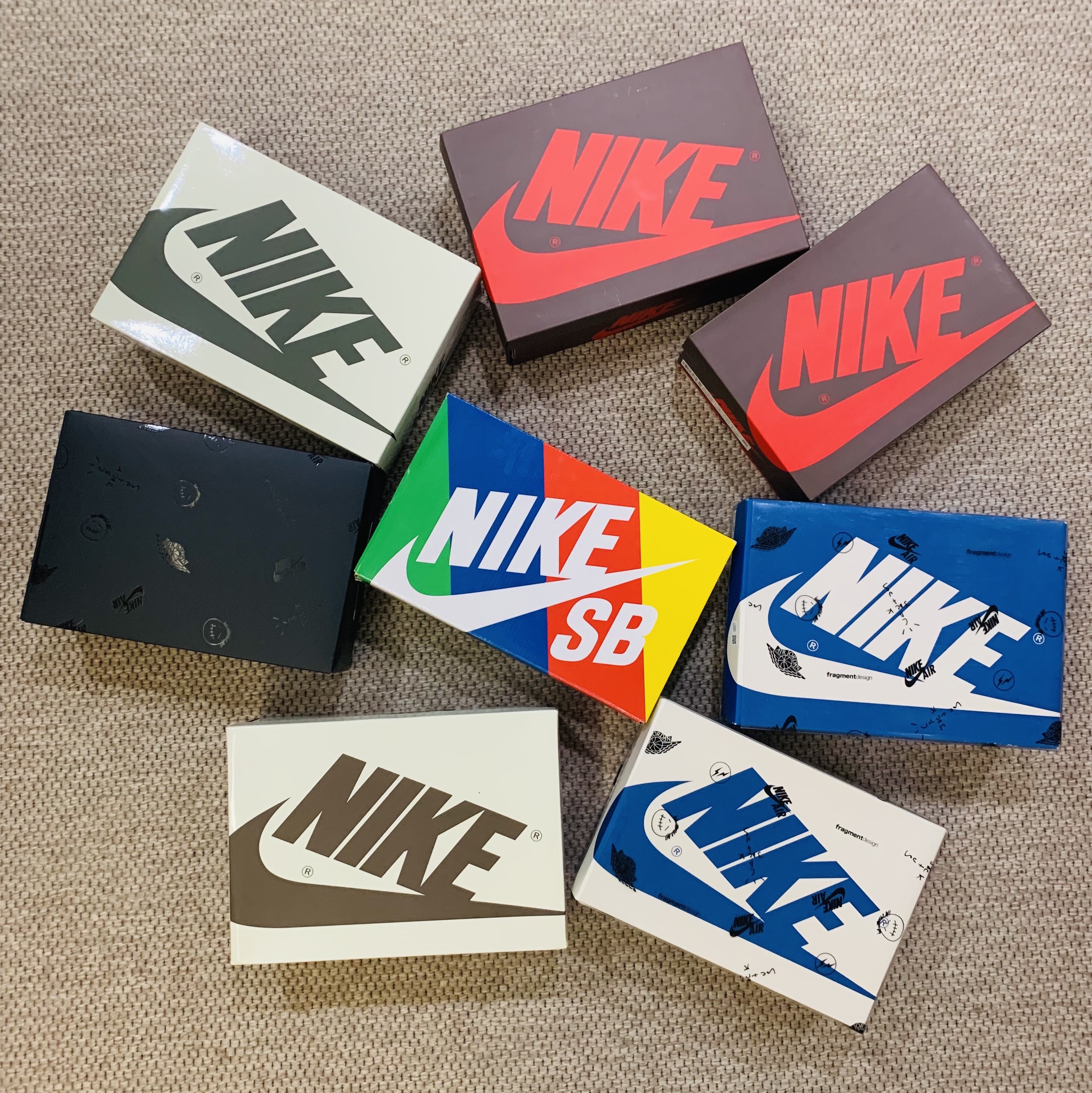 Jordan 1 x Travis Scott x Fragment Retro Low OG SP Military Blue, (W) Jordan 1 x Travis Scott Retro Low OG SP Medium Olive 착용 스타일 - 1