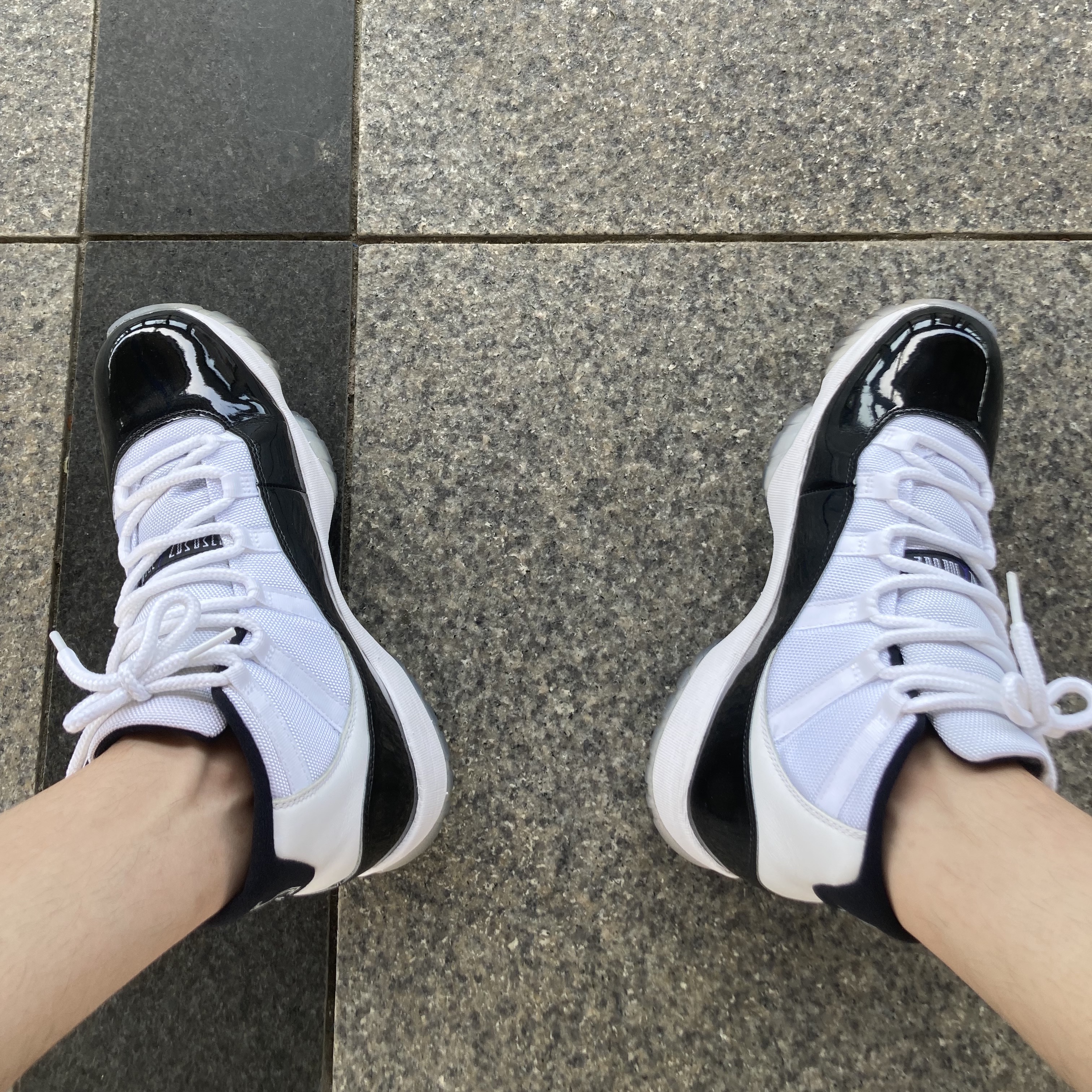 Jordan 11 Retro Concord 2018 착용 스타일
