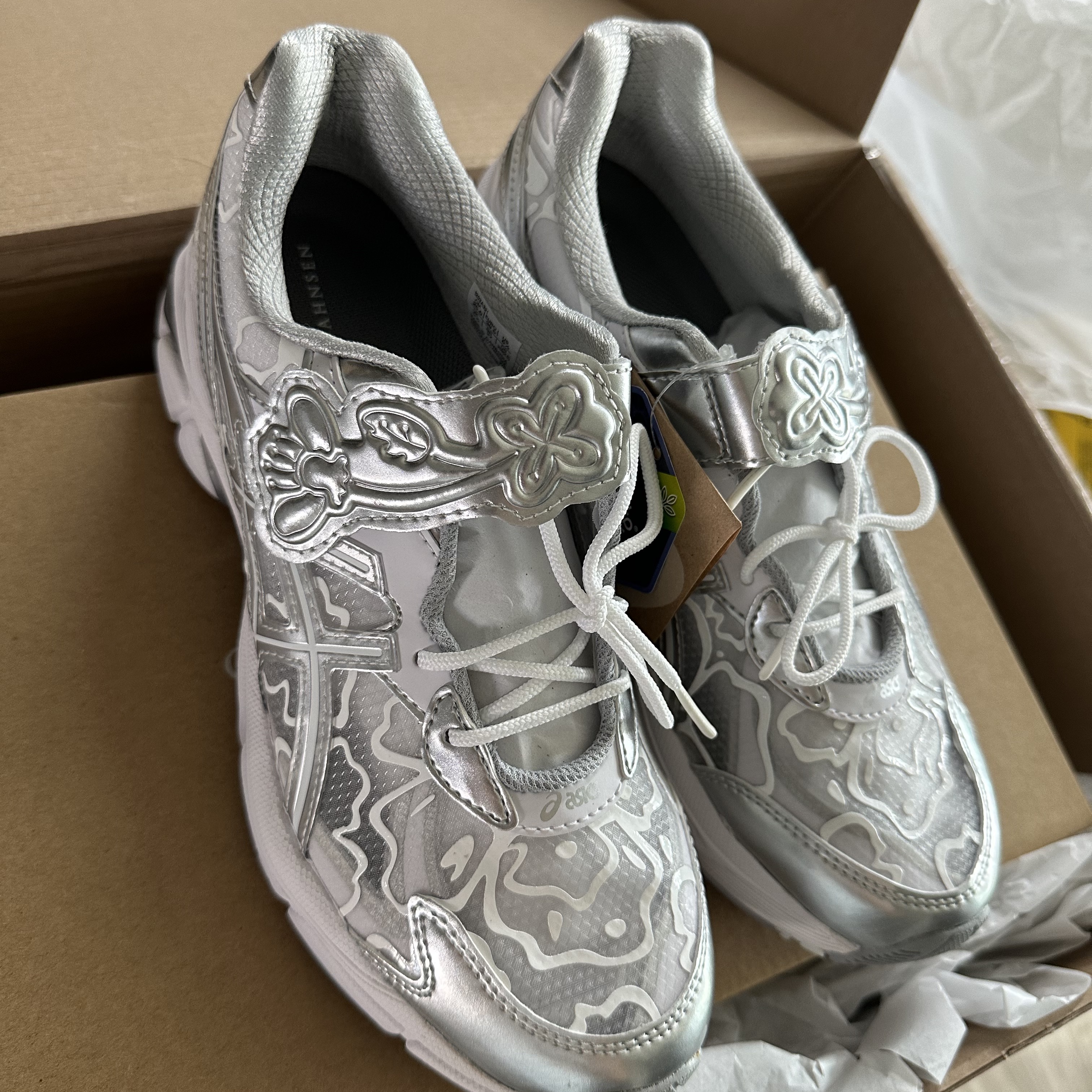 Asics x Cecilie Bahnsen GT-2160 White 착용 스타일 - 4