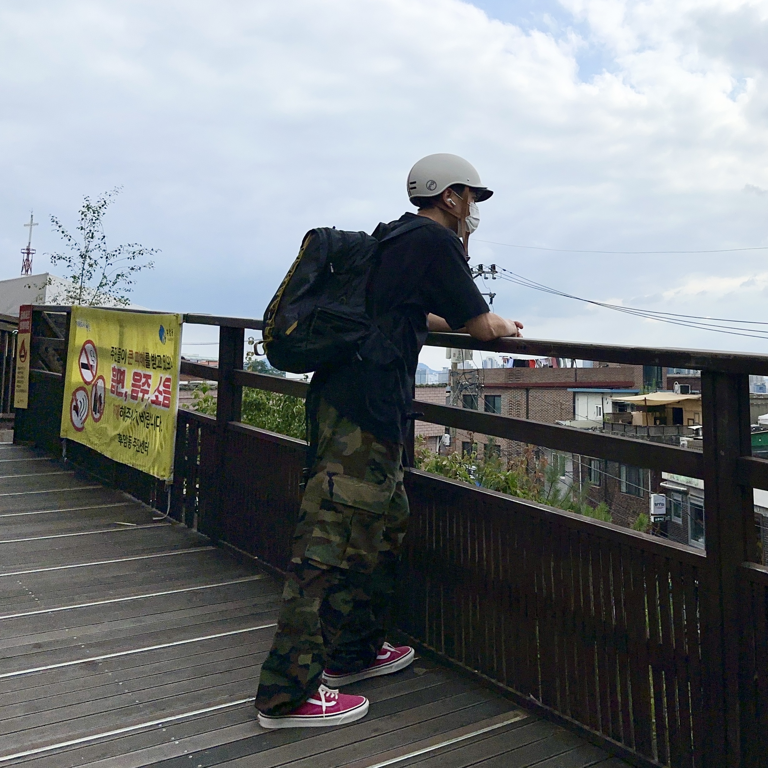Nike ACG Karst Backpack Black Peat Moss 착용 스타일 - 3