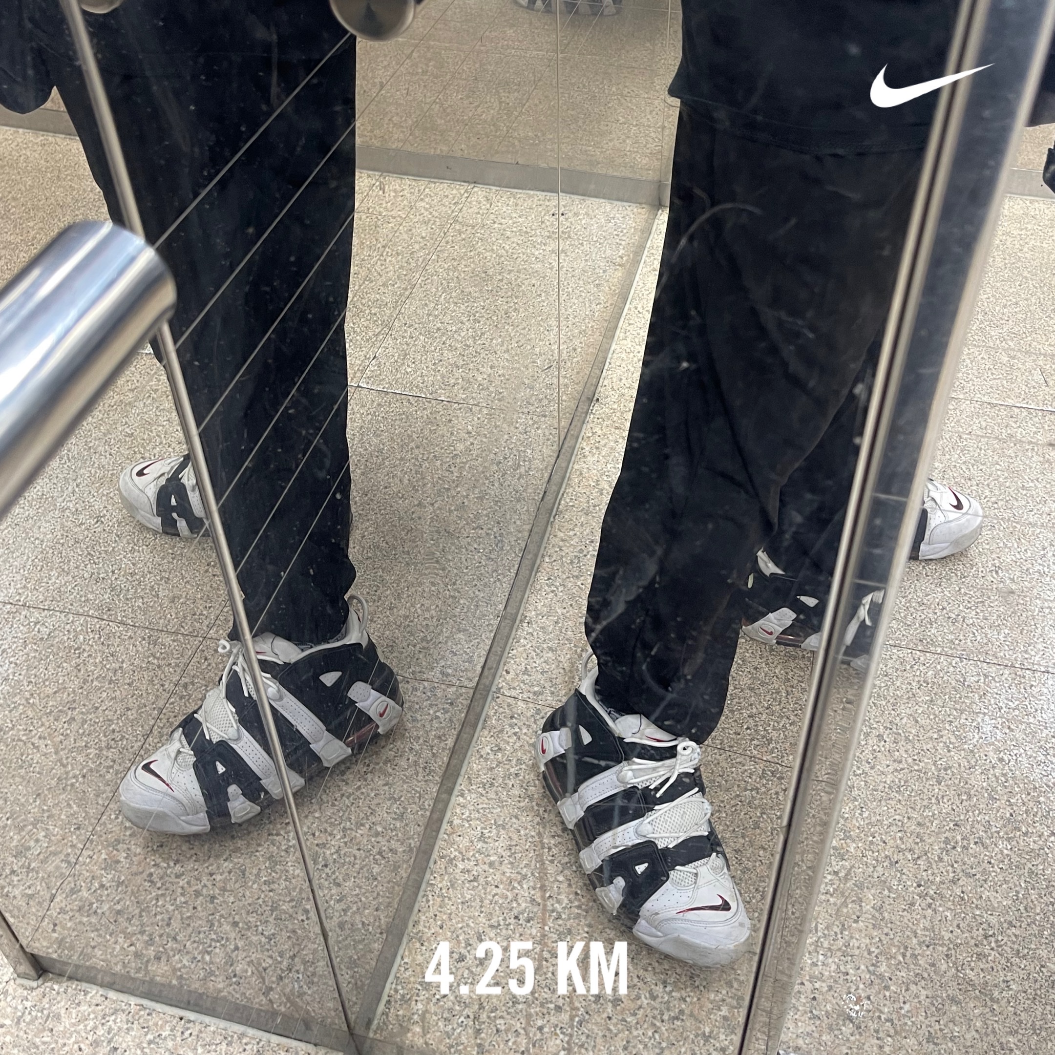 Nike Air More Uptempo Scottie Pippen 착용 스타일