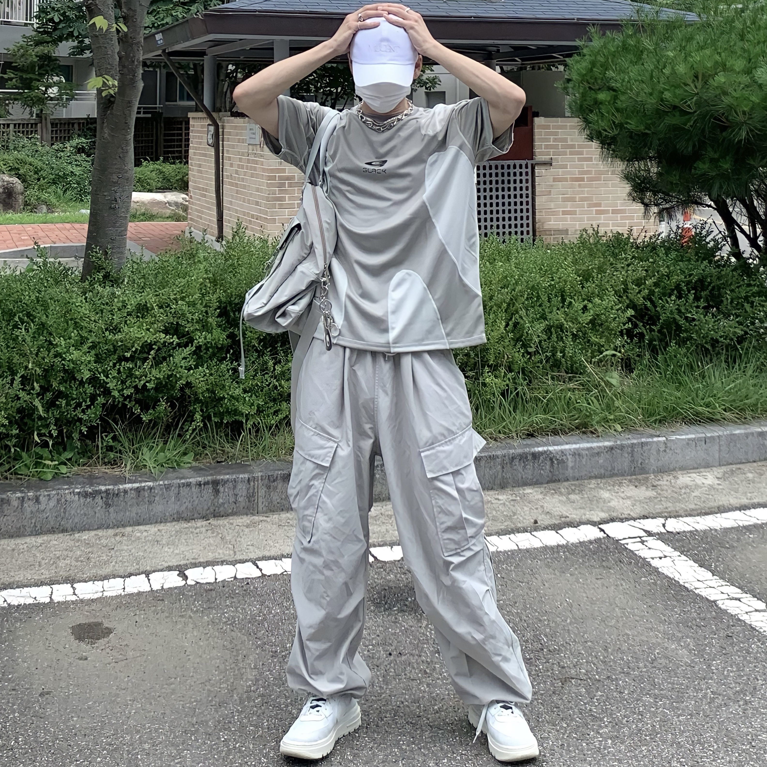 (W) Nike Air Force 1 High Utility 2.0 Summit White 착용 스타일 - 2