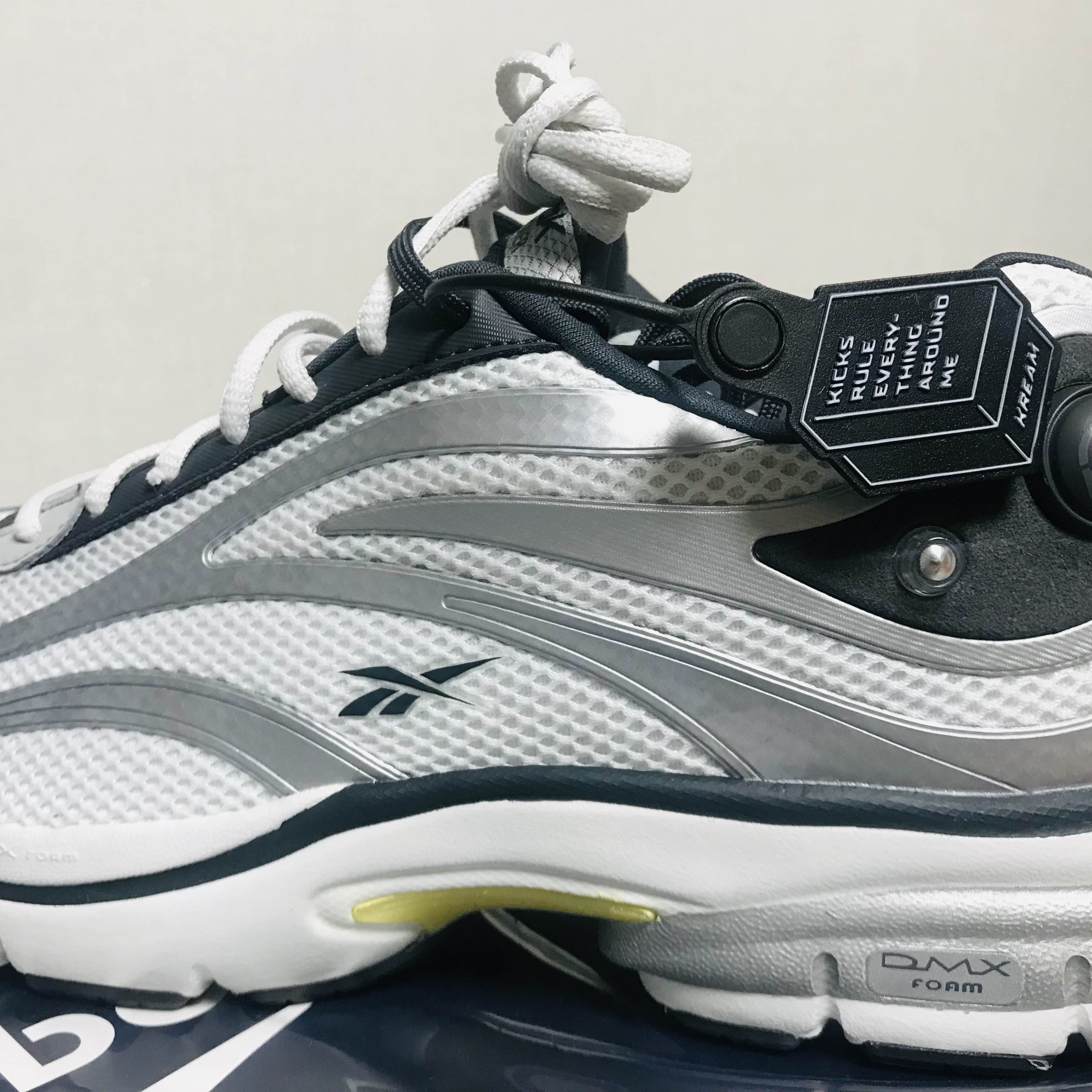 Reebok x Liful Premier Pump Paris Grey 착용 스타일