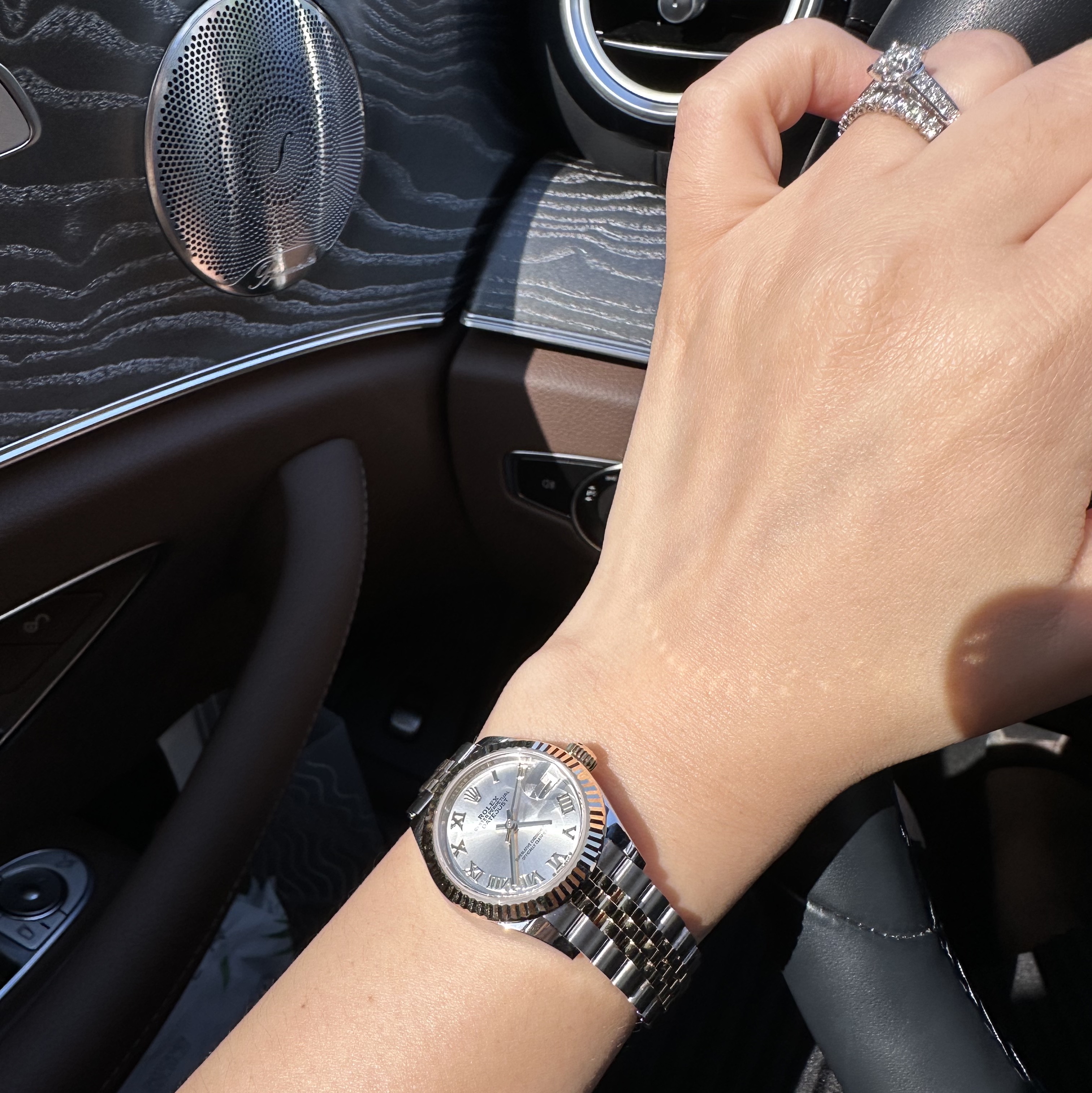 Rolex Lady-Datejust 28mm 279173 Silver Roman Jubilee 착용 스타일
