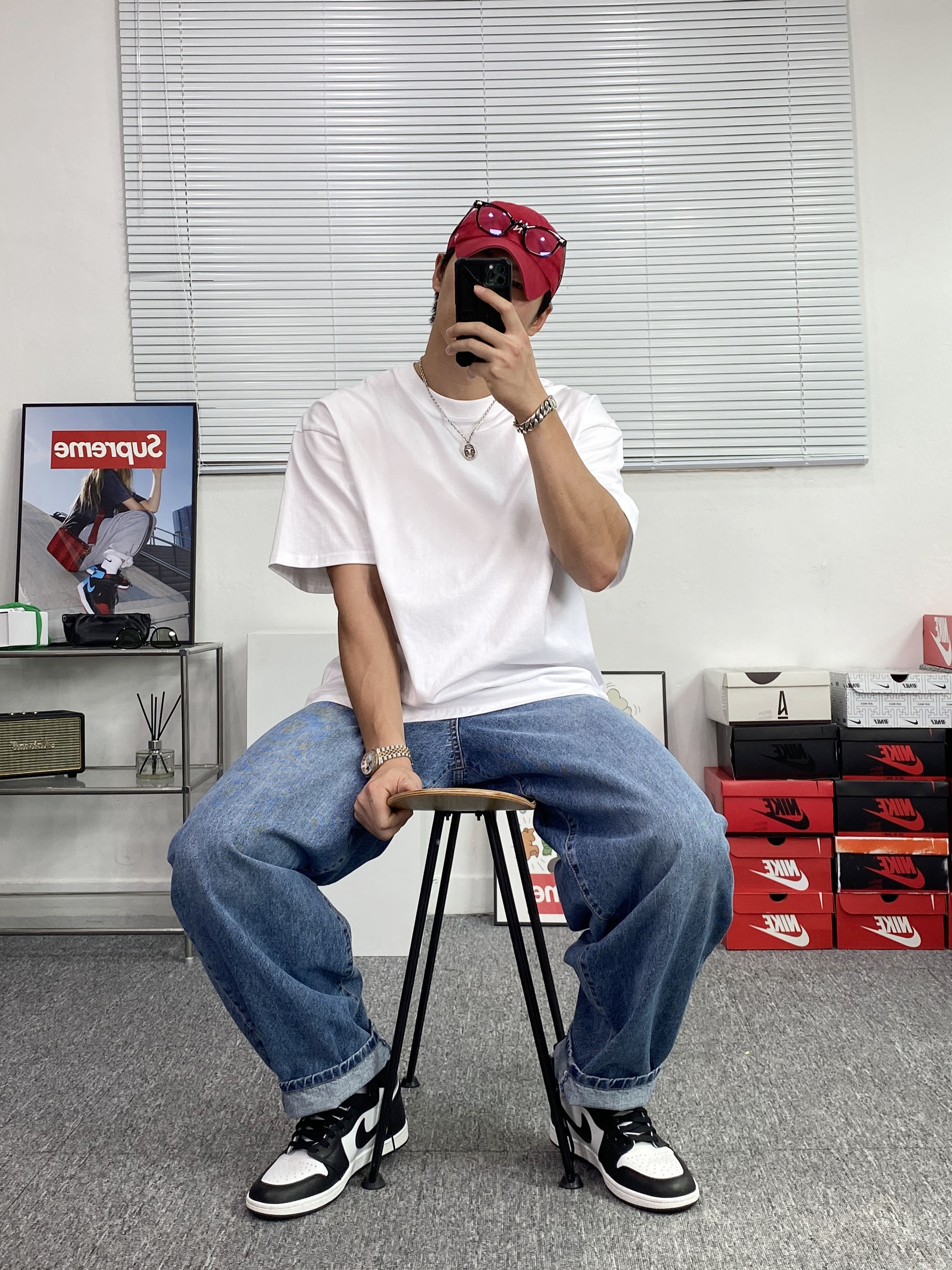Jordan 1 High 85 Black White 착용 스타일 - 4
