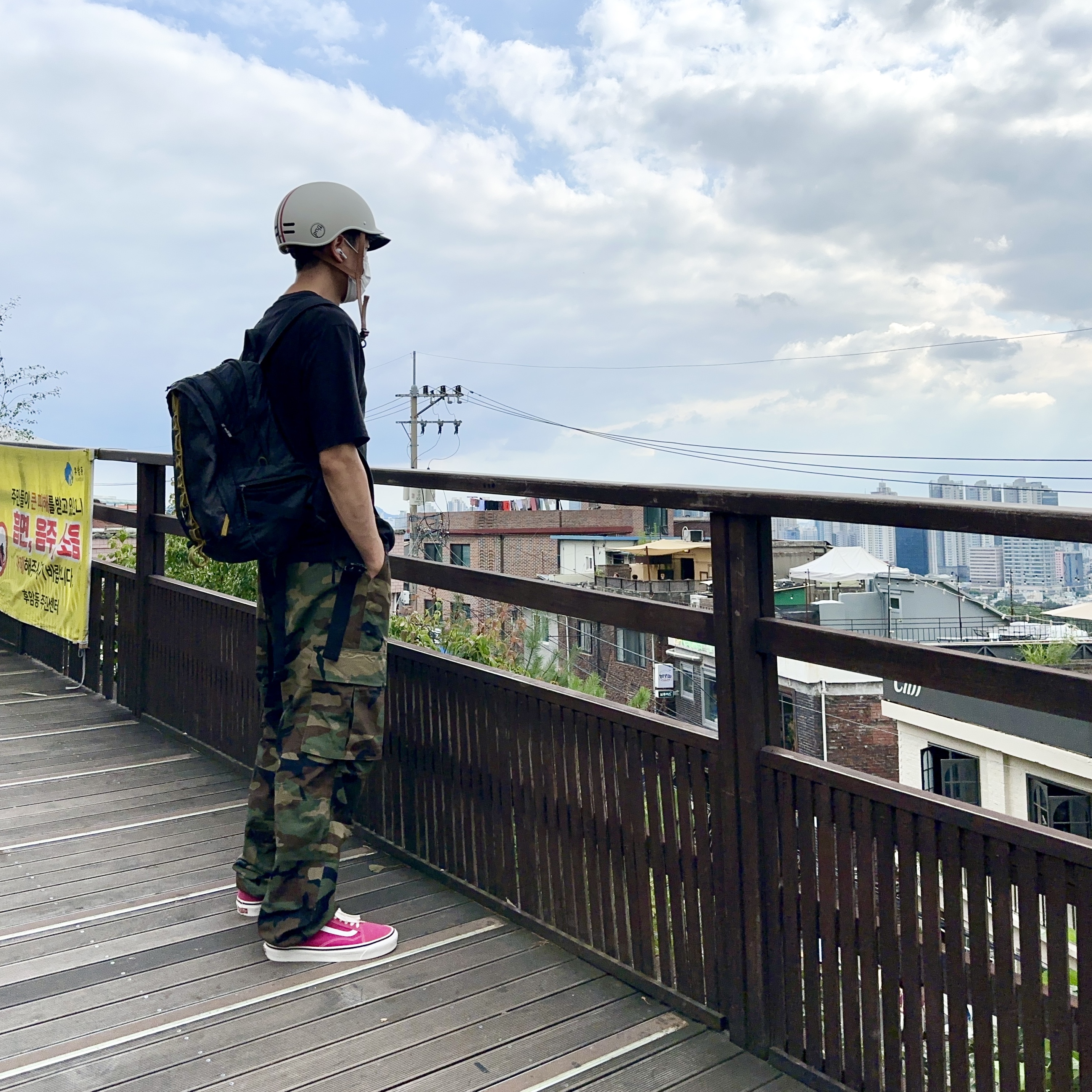 Nike ACG Karst Backpack Black Peat Moss 착용 스타일 - 2