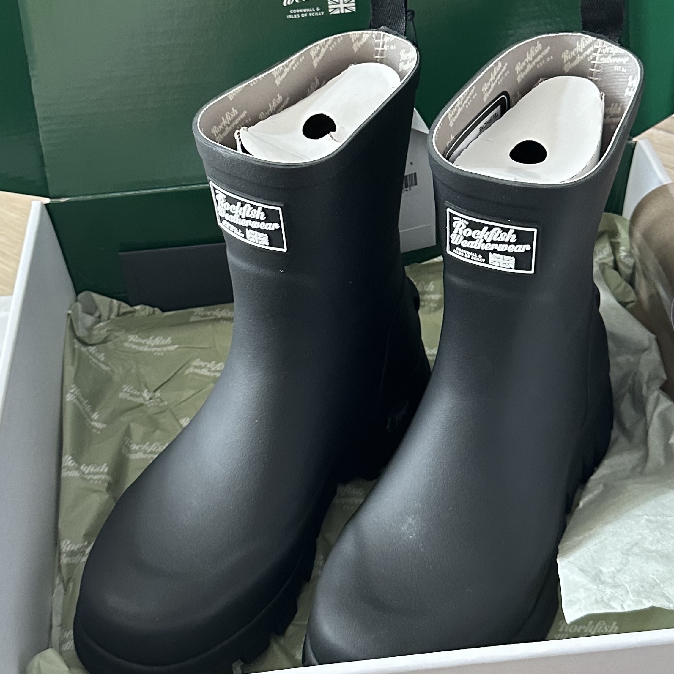 (W) Rockfishweatherwear Flatform Middle Rain Boots Black 착용 스타일 - 1