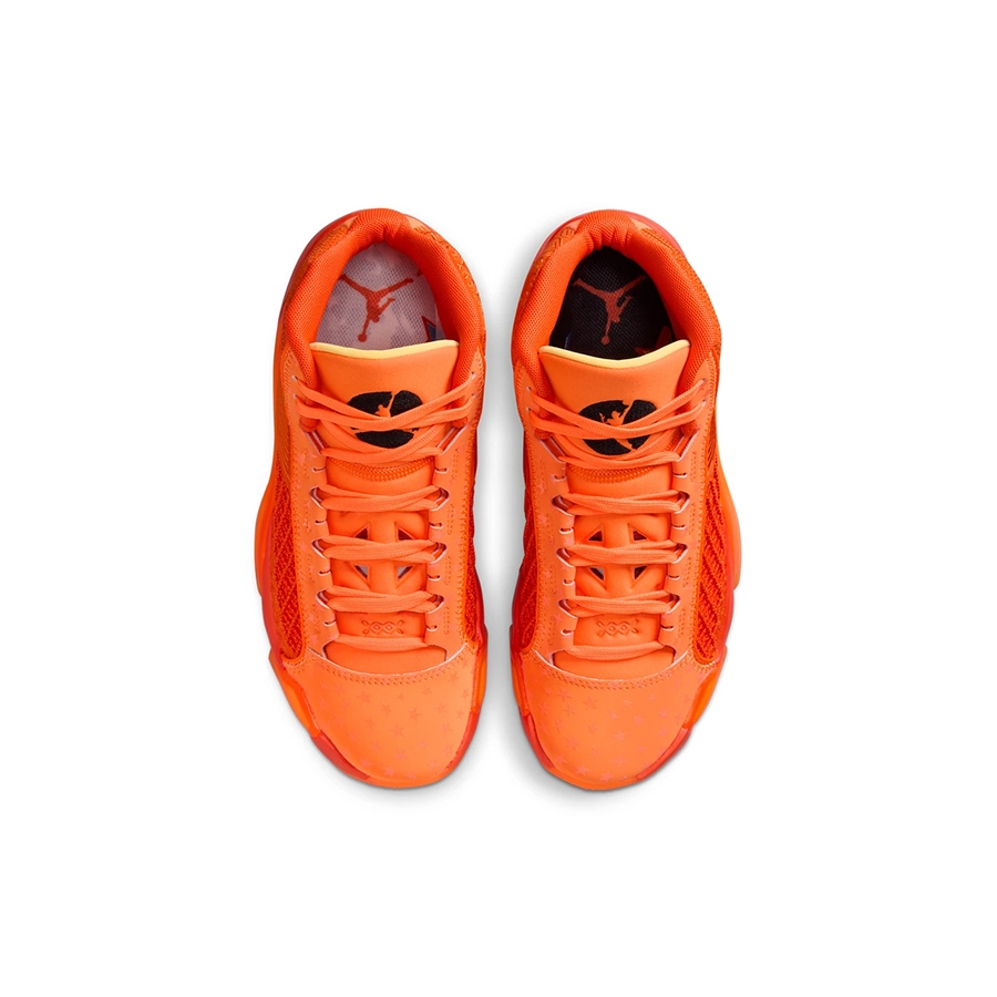 (W) Nike Dunk Low Essential Brilliant Orange, (W) Jordan 1 Zoom Air CMFT 2 Phantom University Blue 착용 스타일 - 2