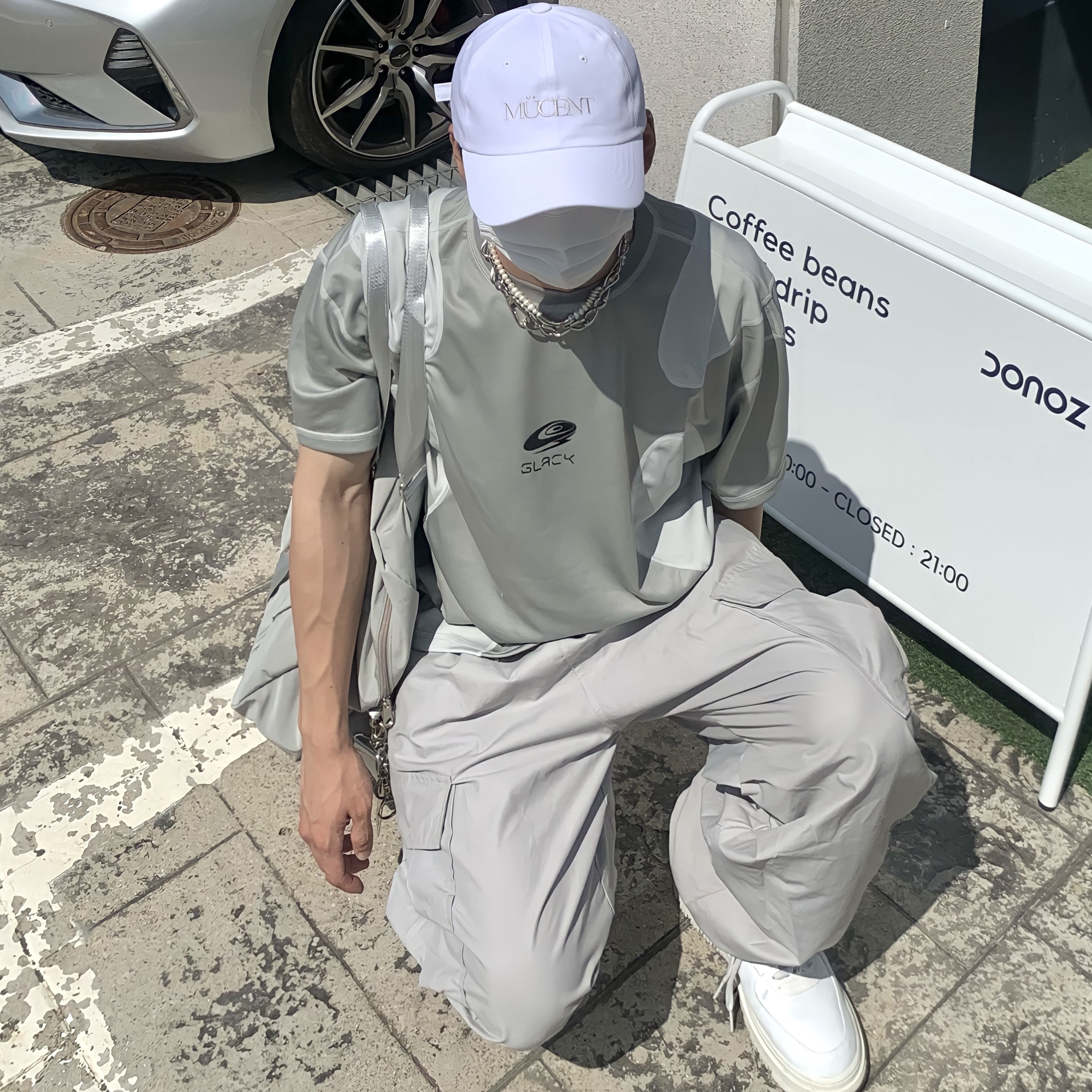 (W) Nike Air Force 1 High Utility 2.0 Summit White 착용 스타일 - 1