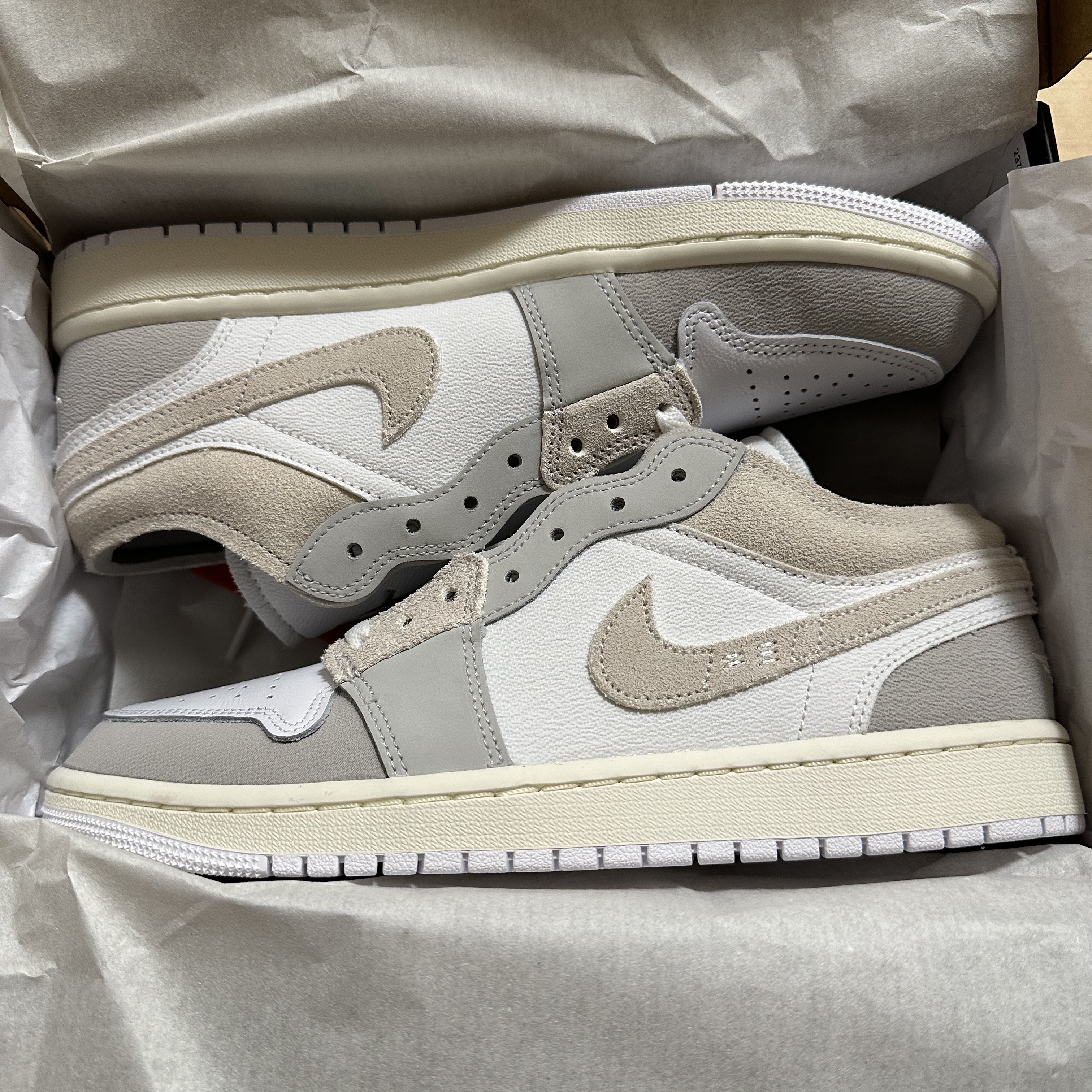 Jordan 1 Low SE Craft Tech Grey, Jordan 1 Low SE Flight Club 착용 스타일 - 1