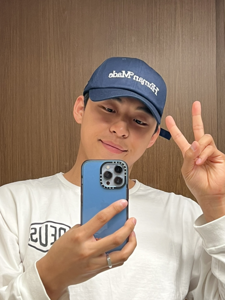 KREAM 프로필 이미지