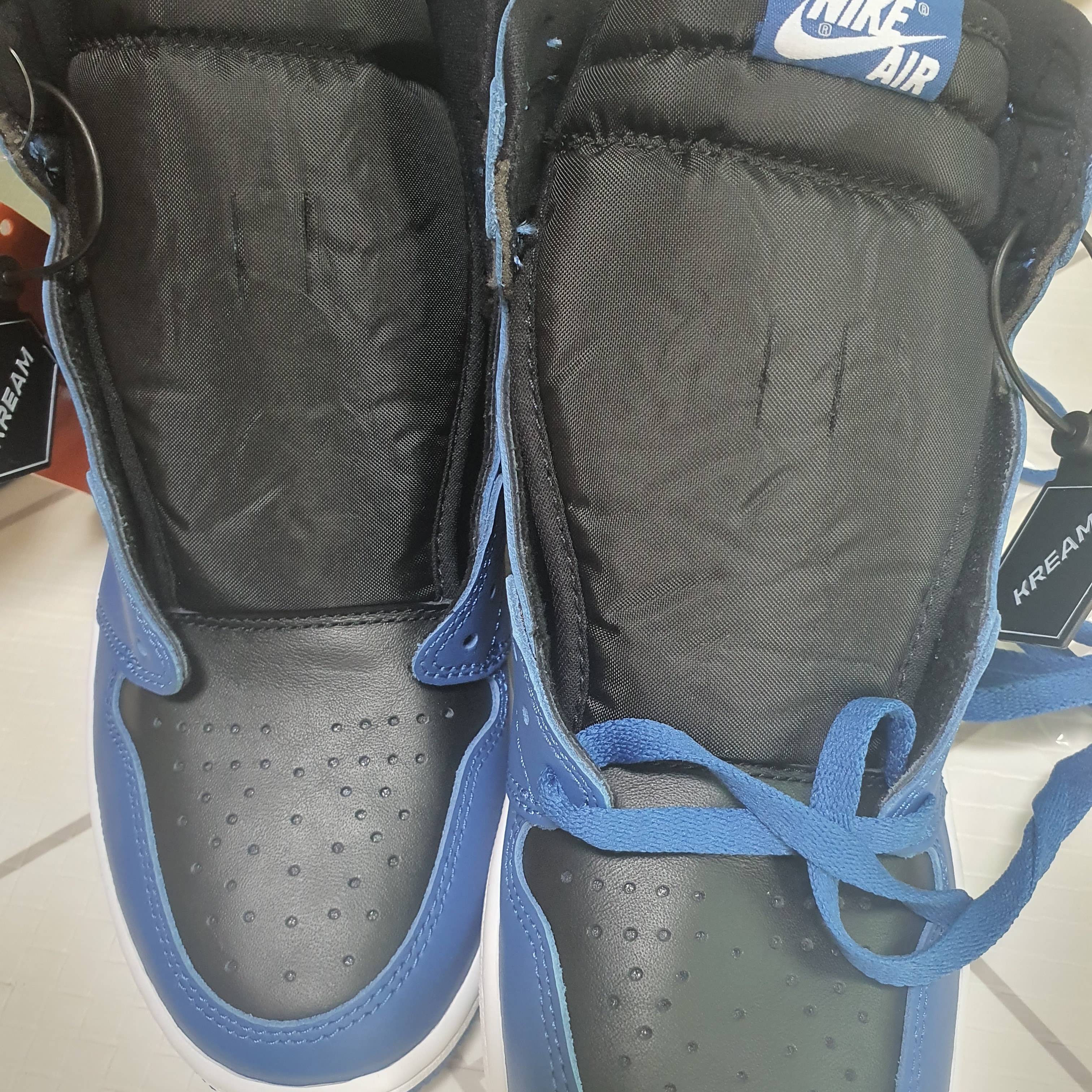 Jordan 1 Retro High OG Dark Marina Blue 착용 스타일