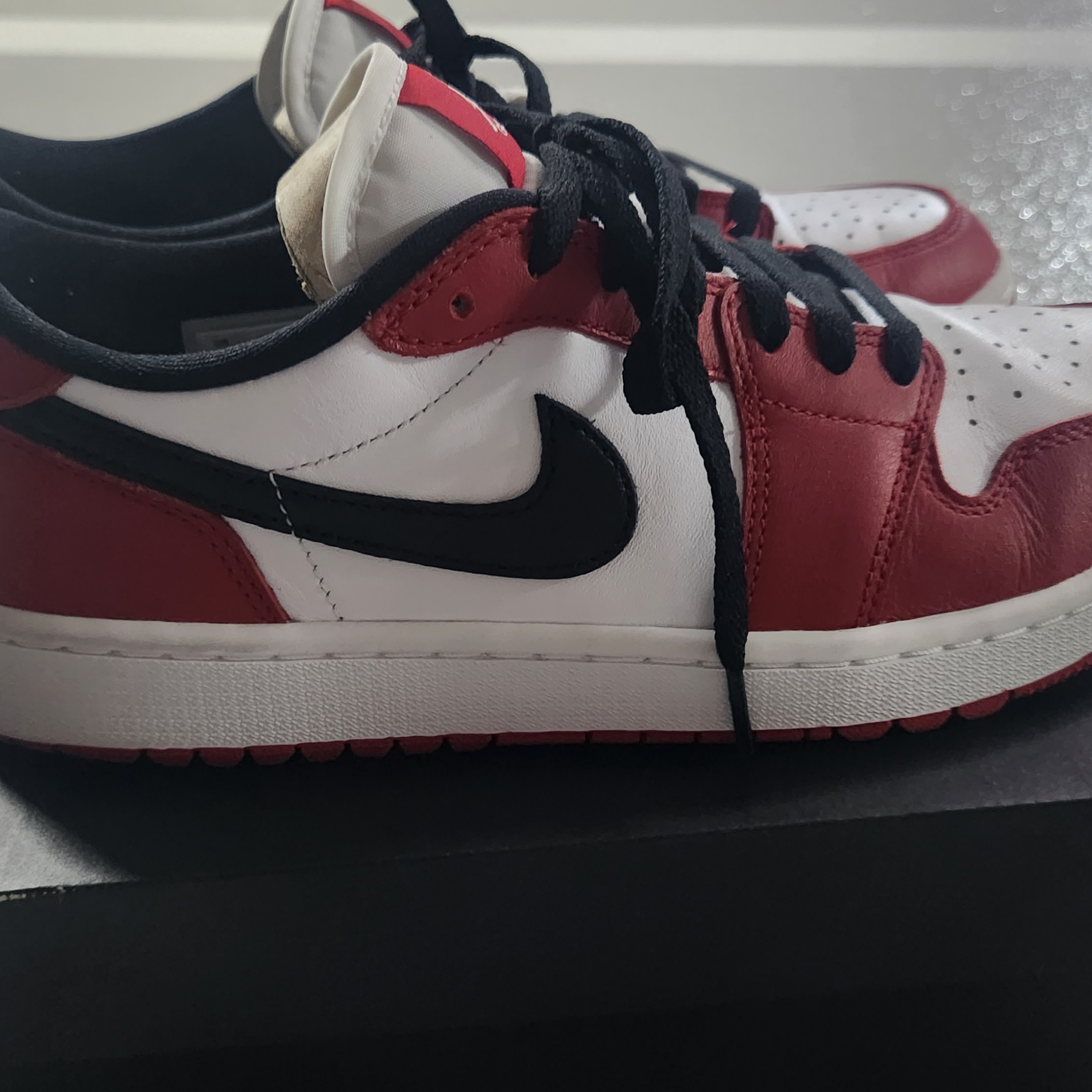 Jordan 1 Low Golf Chicago 착용 스타일 - 3