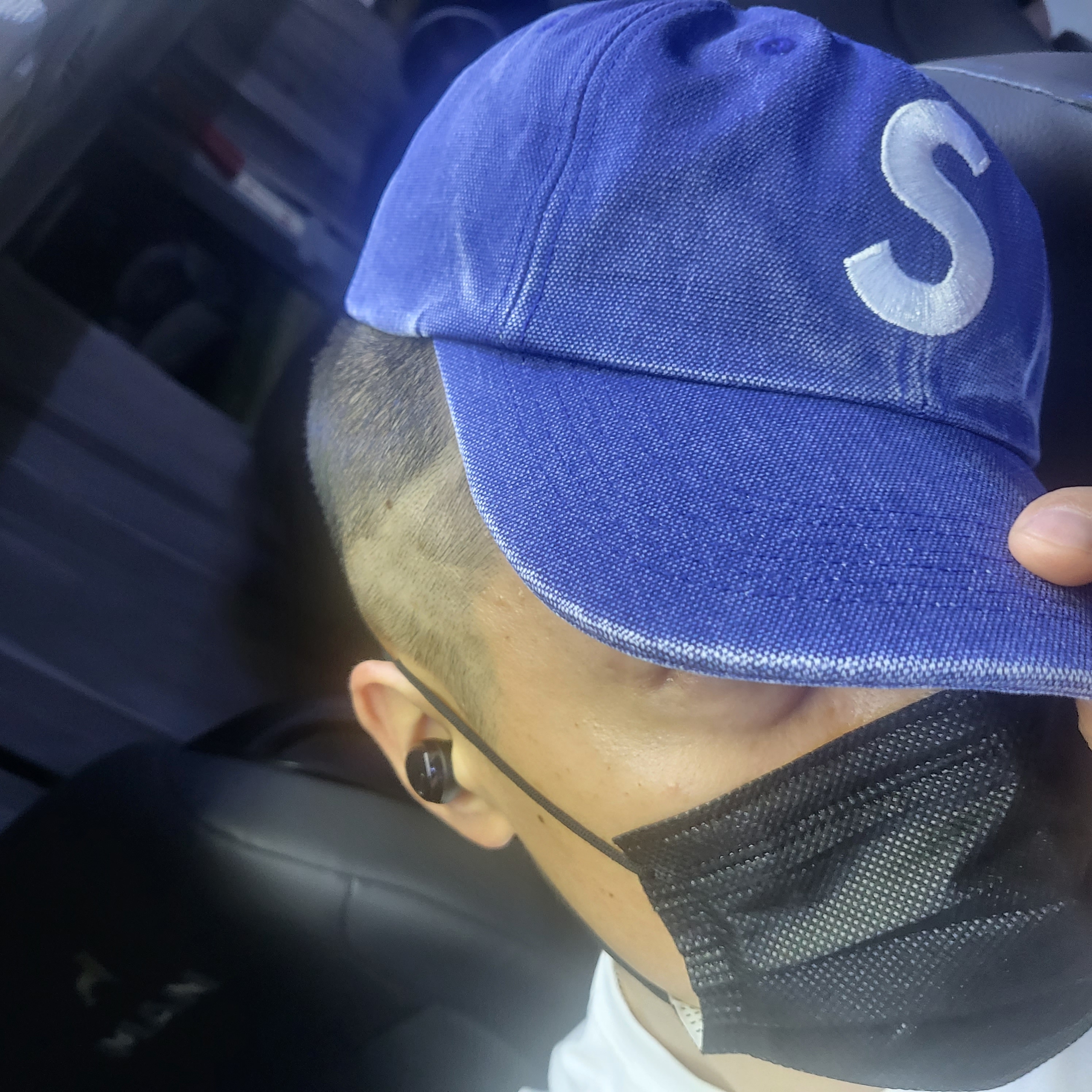 Supreme Pigment Canvas S Logo 6-Panel Navy - 23SS 착용 스타일