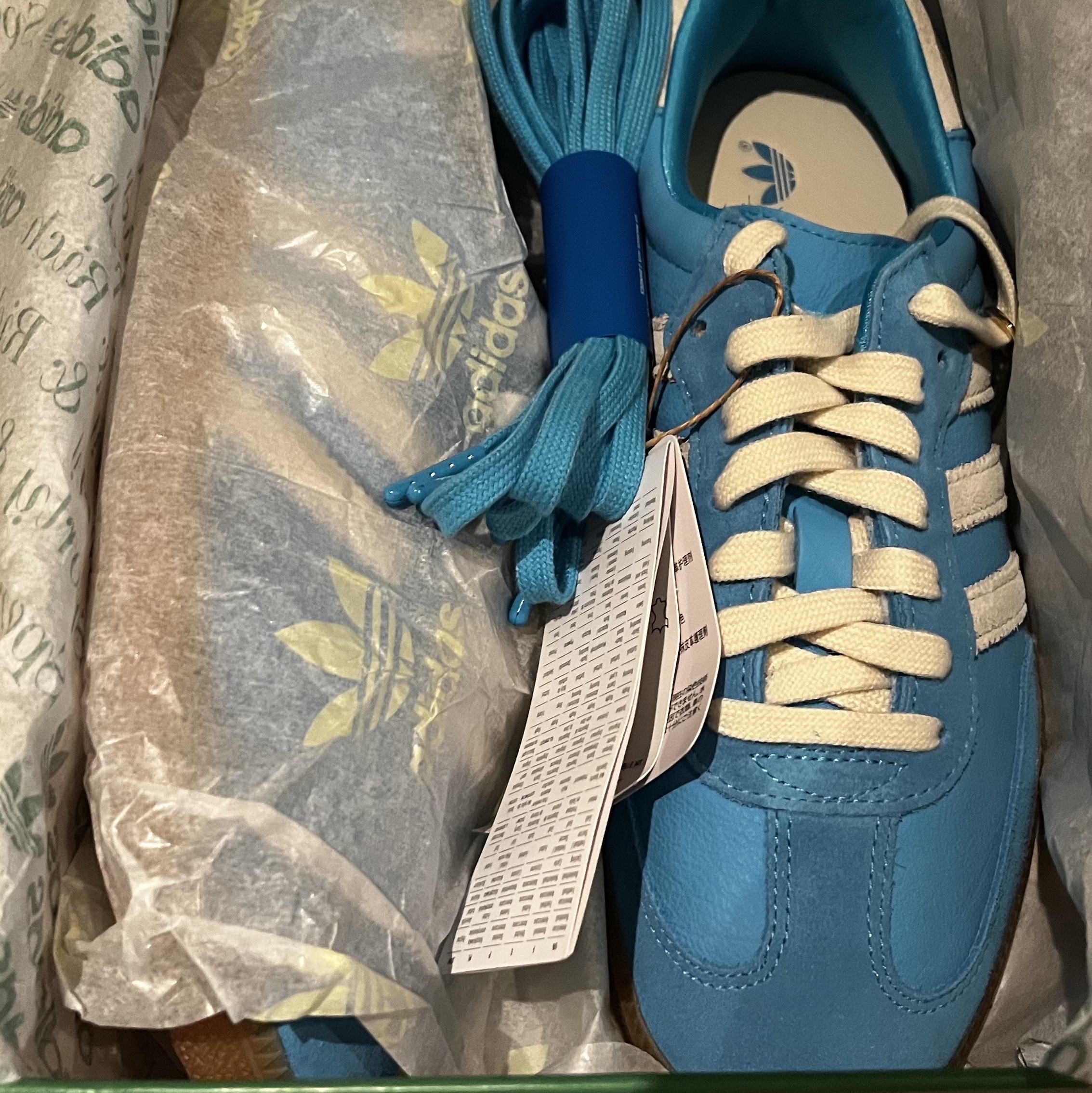 Adidas x Sporty & Rich Samba Blue Rush Cream White 착용 스타일